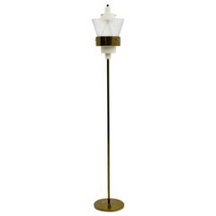 Stilnovo Floor Lamp in Brass and Lucite, Italy, circa 1950s