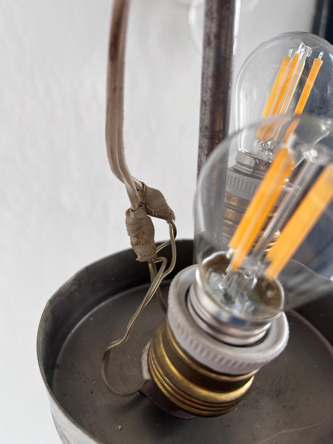 Lampada da terra Stilnovo in metallo, marmo e vetro opalino, anni '50 Raro Decorativo in vendita 5
