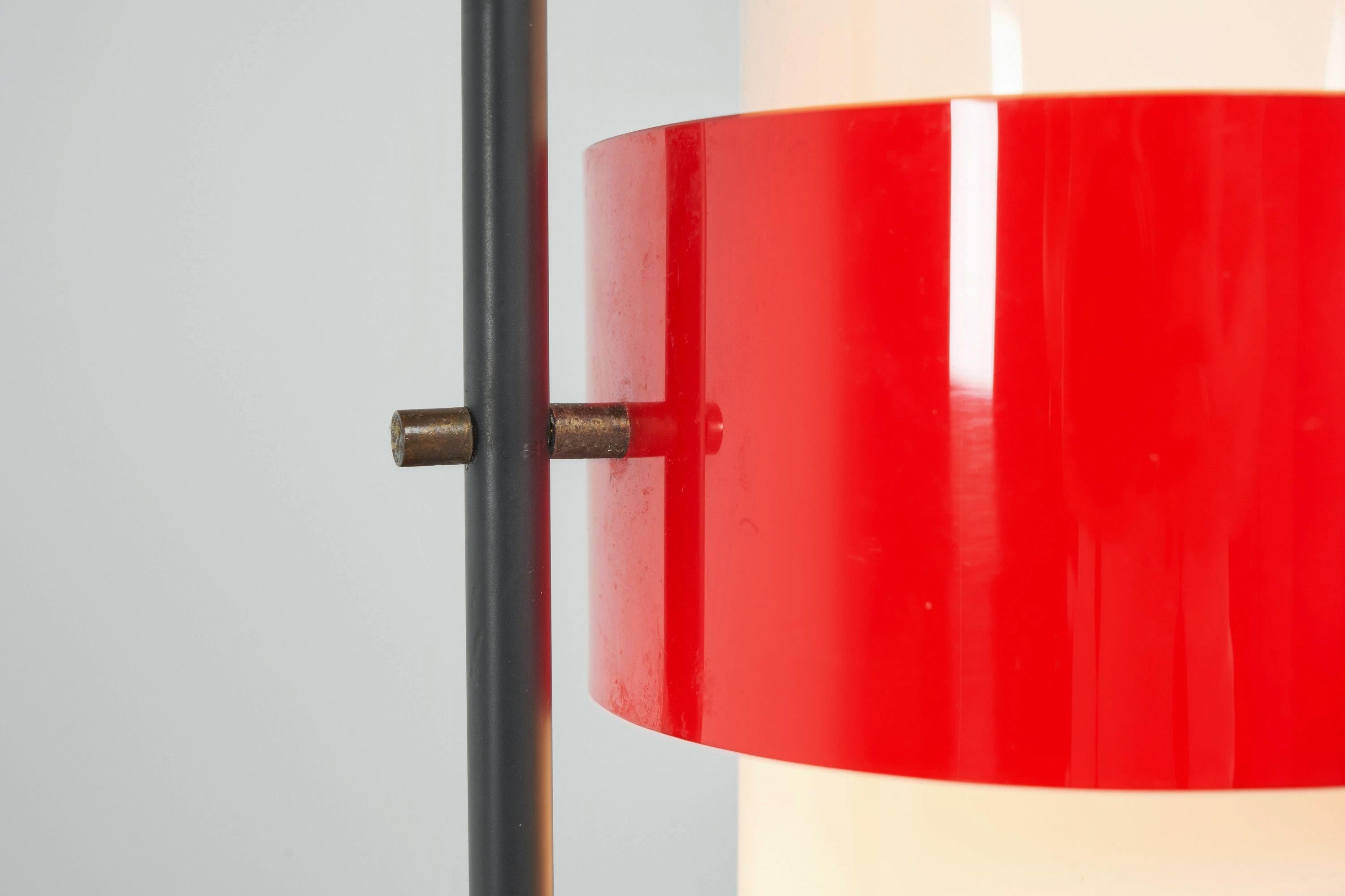 Mid-Century Modern Stilnovo Floor Lamp in Red Perspex, Italy, 1955 For Sale