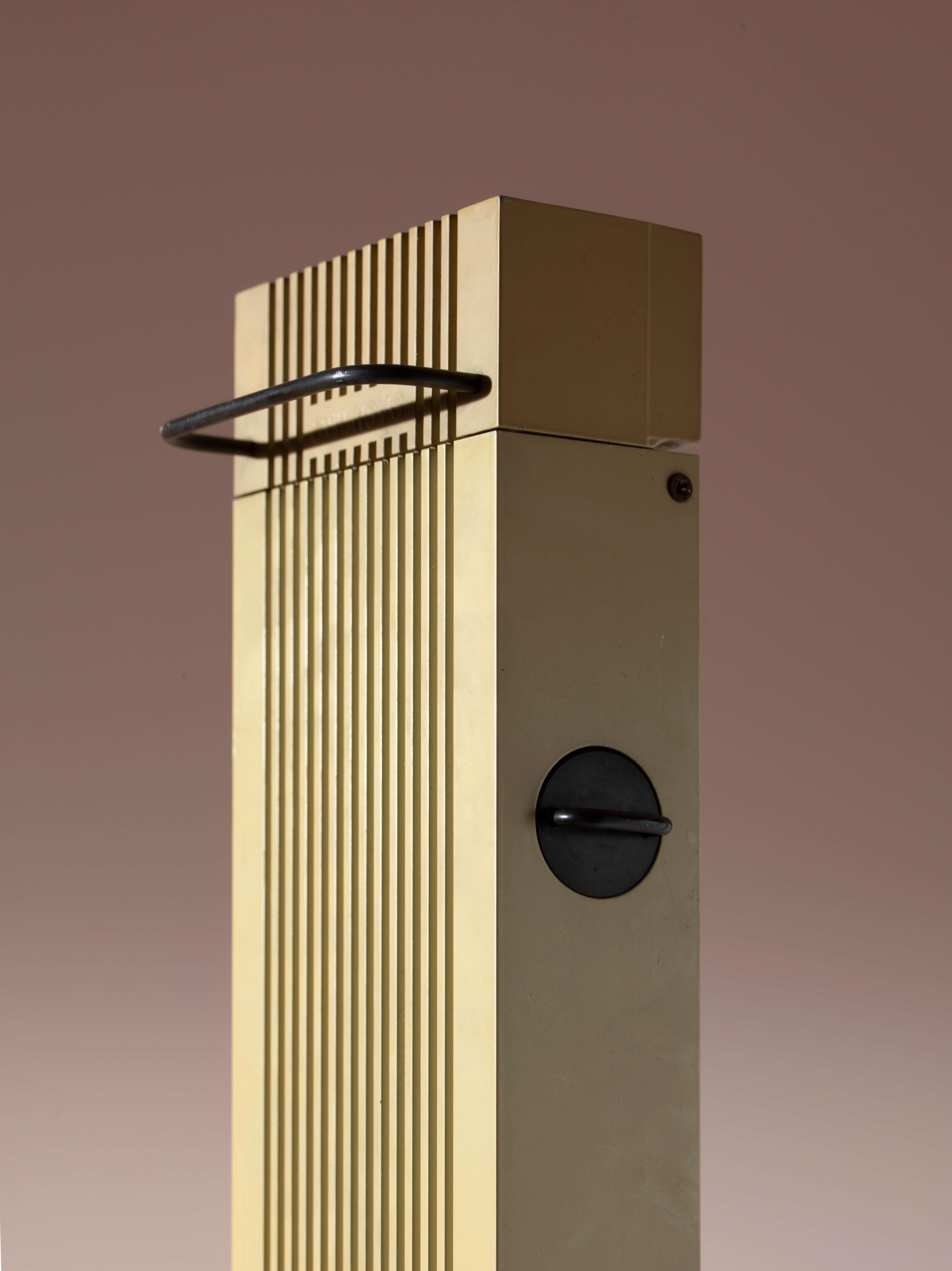 Stilnovo floor lamp model Zagar by Sergio Carpani, Italy, 1978. For Sale 1