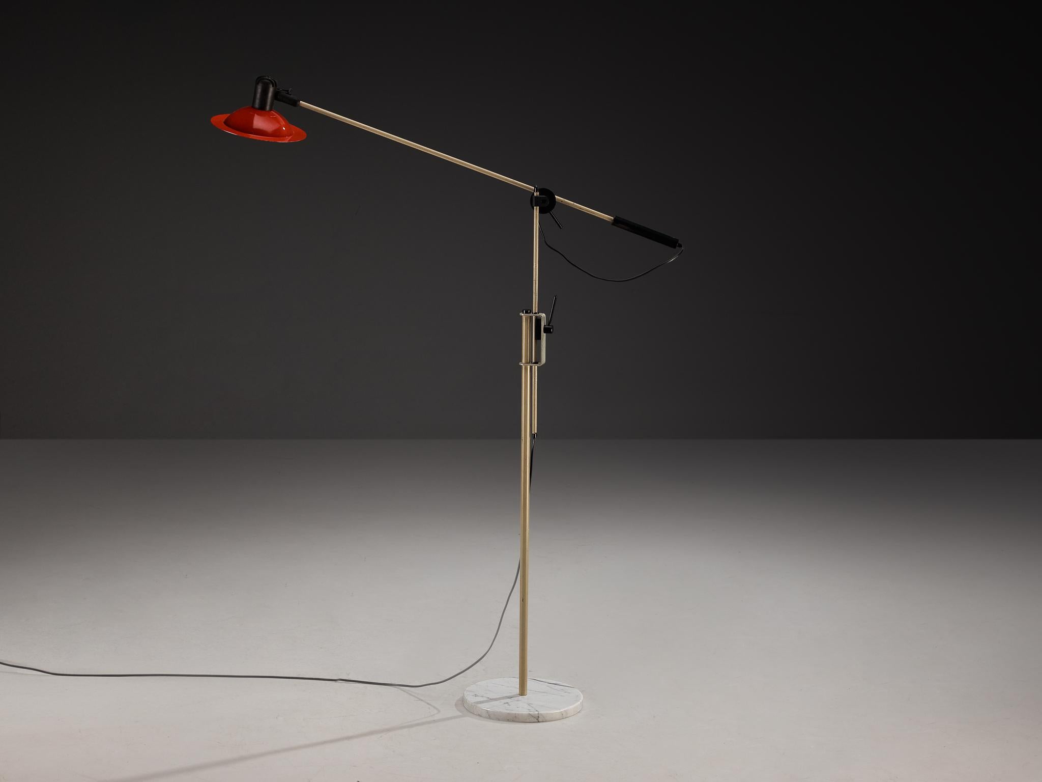 Lampada da terra Stilnovo con paralume rosso e base in marmo in vendita 1