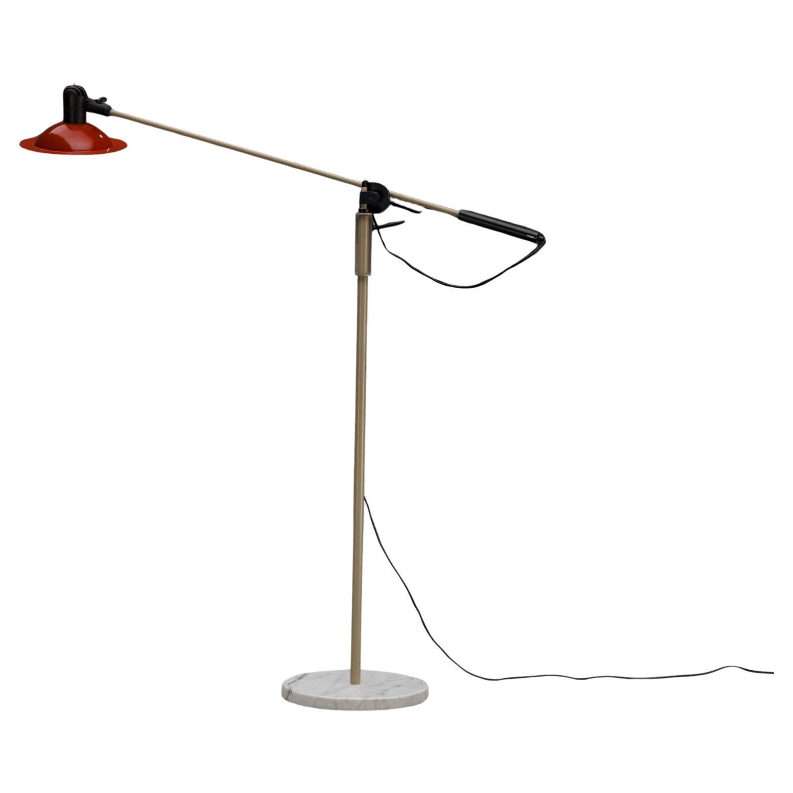 Lampada da terra Stilnovo con paralume rosso e base in marmo