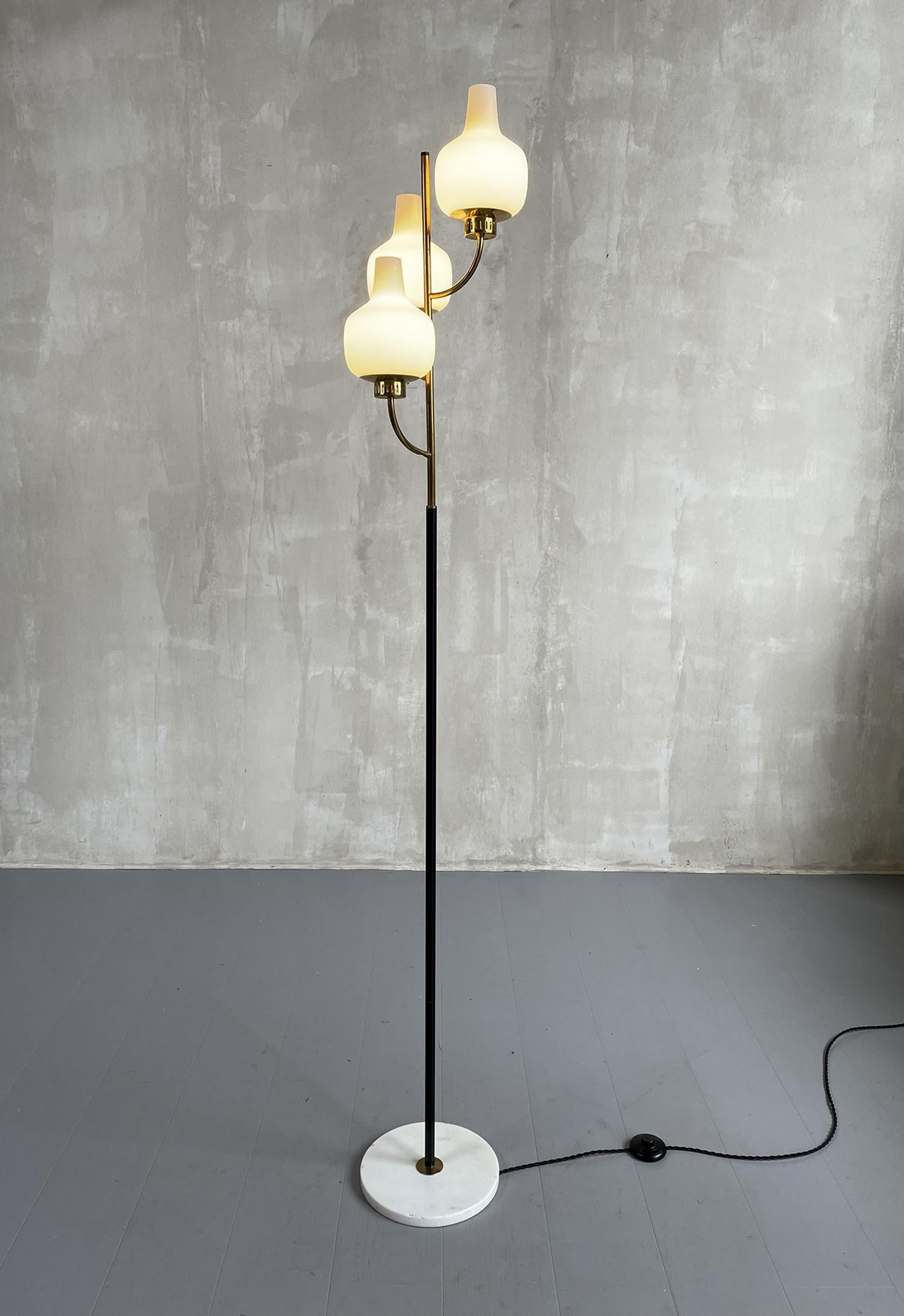 Stilnovo, Floor Lamp with Three Lights, Italy 1950 For Sale 2