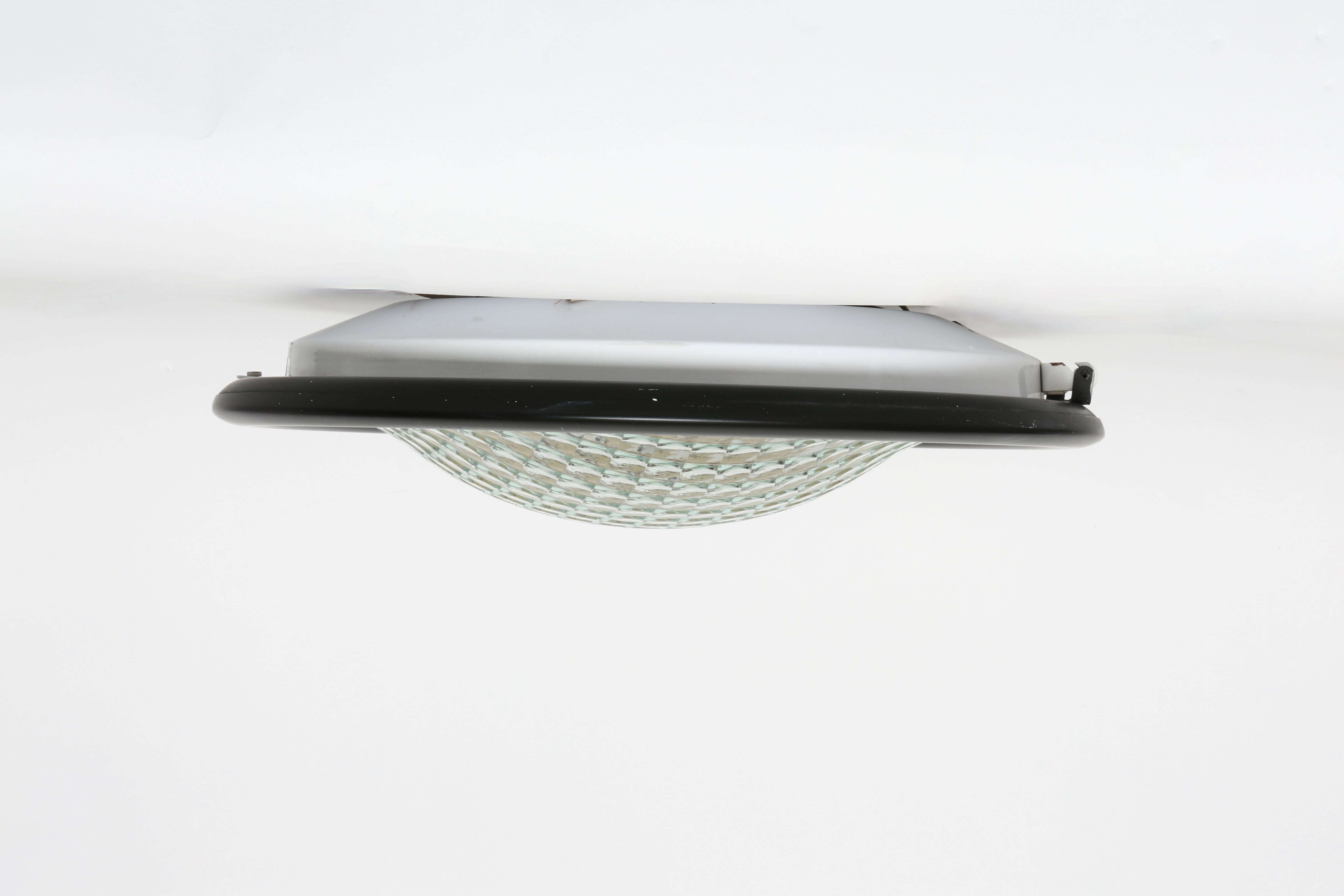 Stilnovo Flush Mount Ceiling Light Large, Italy circa 1970s For Sale 3