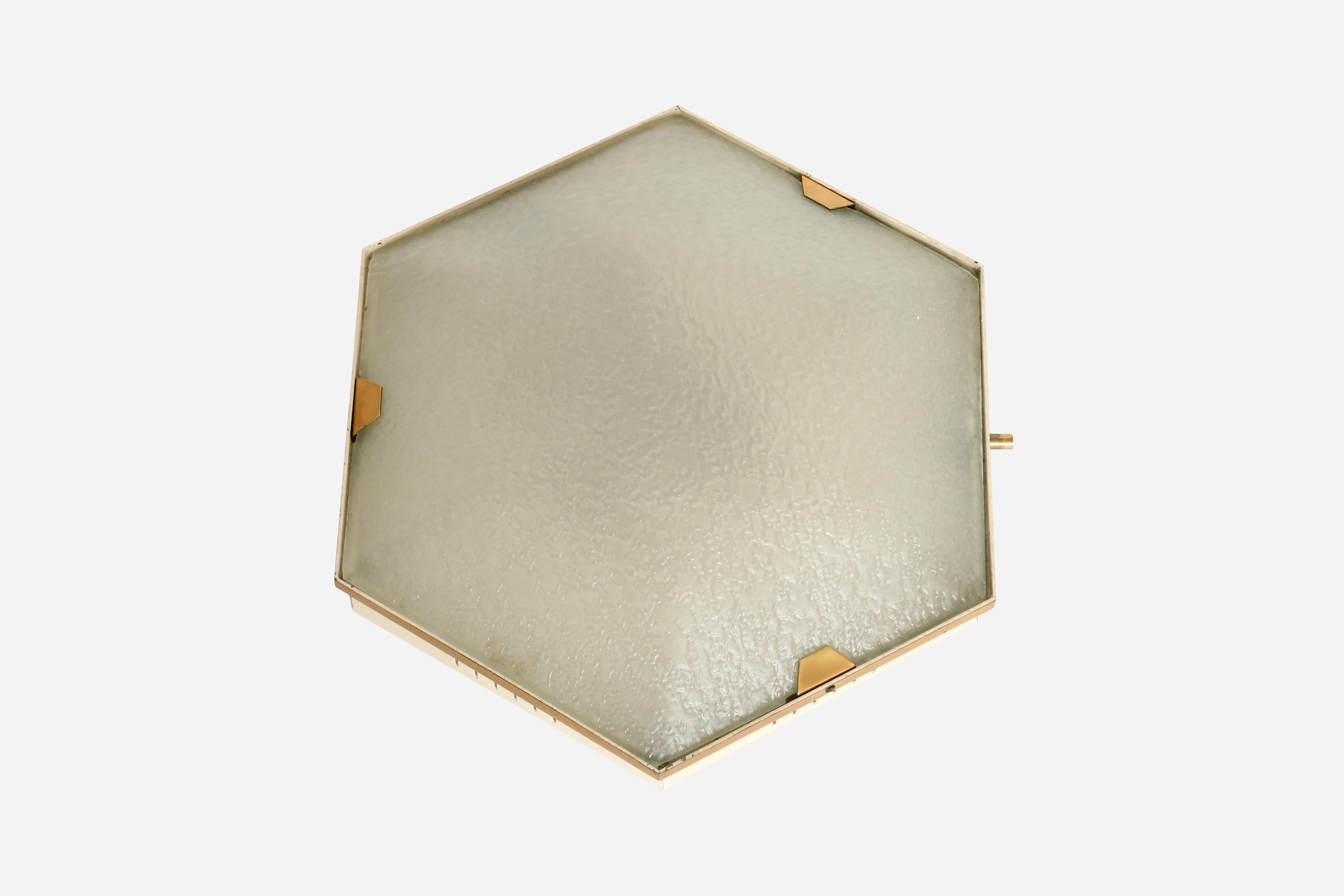 Stilnovo flush mount ceiling light model 1183.
Made in Italy in 1950s.
Textured glass, brass, enameled metal.
Stamped 