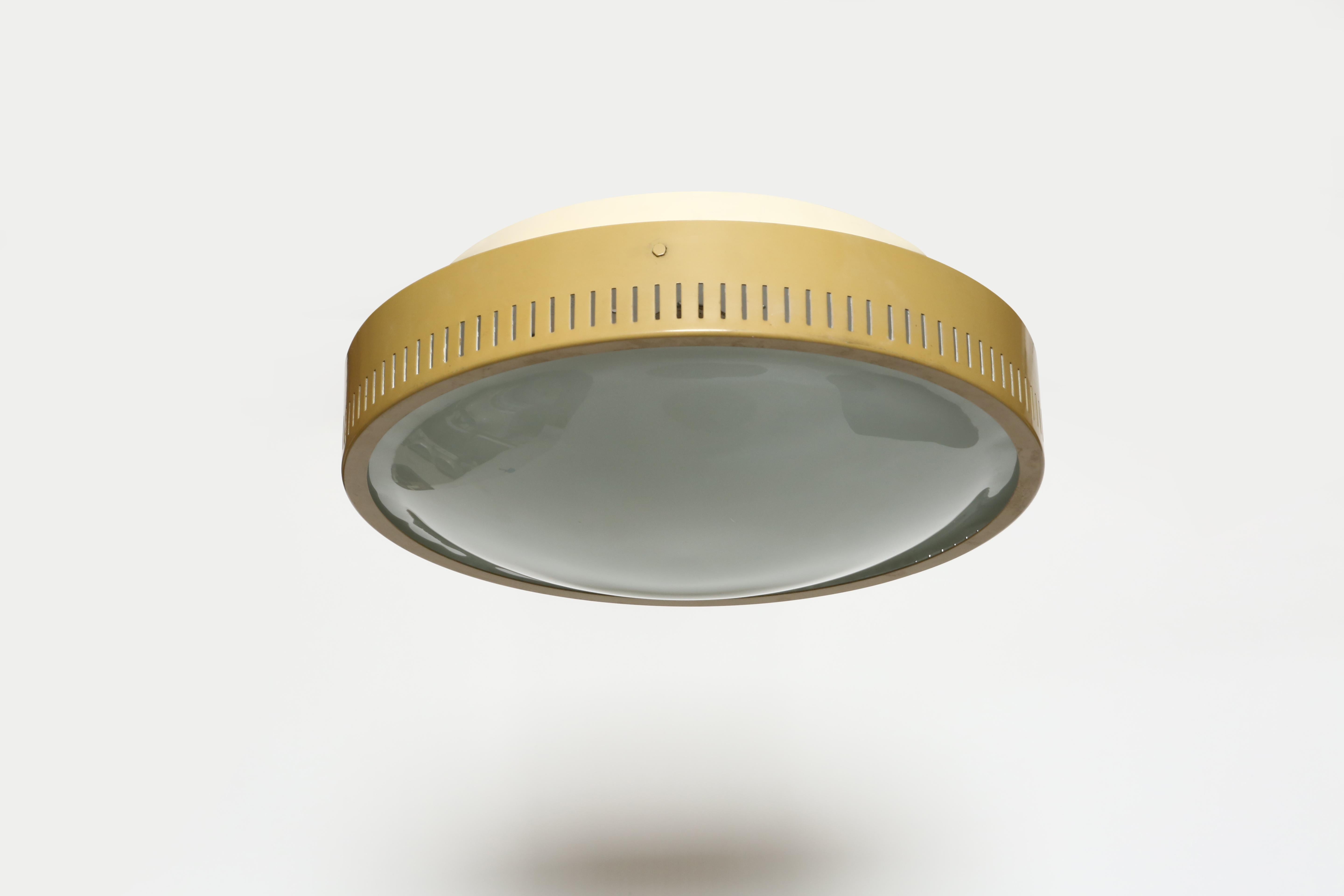 Émaillé Stilnovo, lampe à encastrer, modèle 1152, Italie, vers les années 1960. en vente