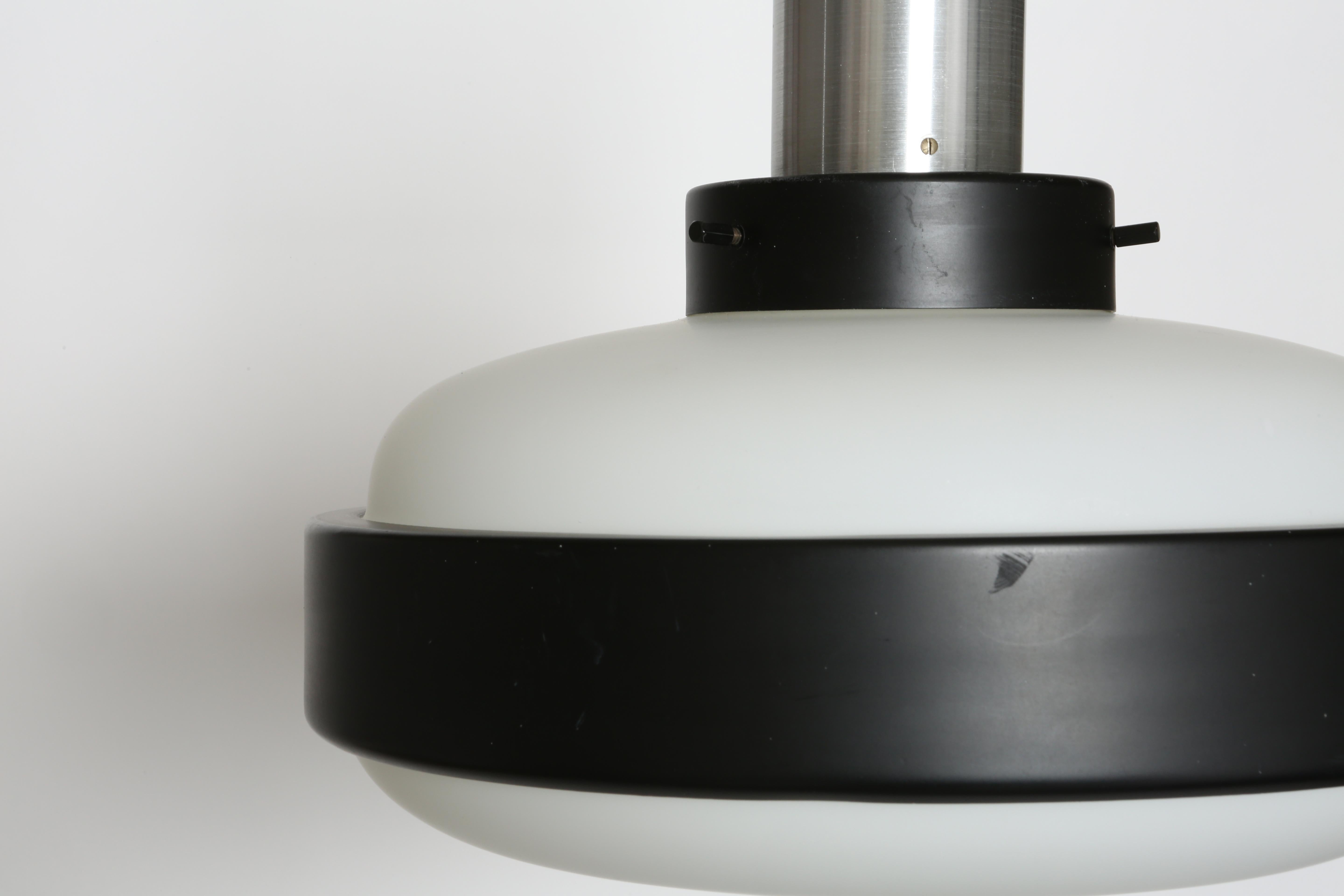 Stilnovo flush mounts ceiling lights, a pair For Sale 3