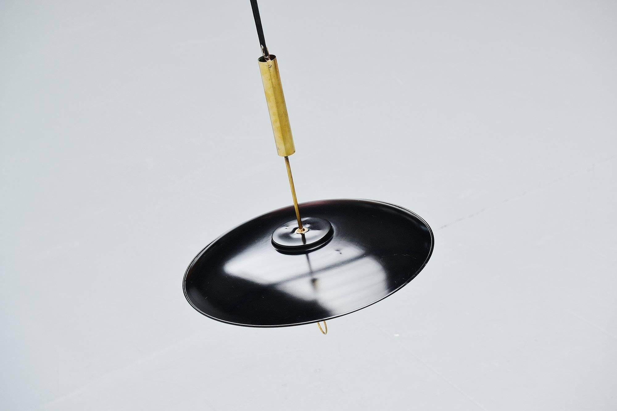 Mid-20th Century Stilnovo Gaetano Sciolari Chandelier Model A5011, Italy, 1952