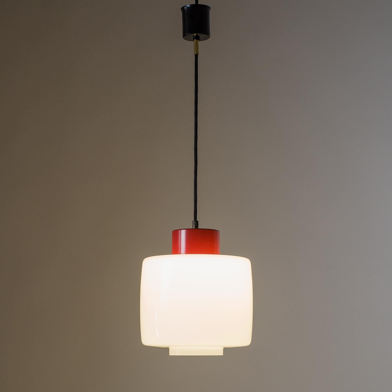 Stilnovo Glass and Lacquered Aluminum Pendant, 1950s In Good Condition In Vienna, AT