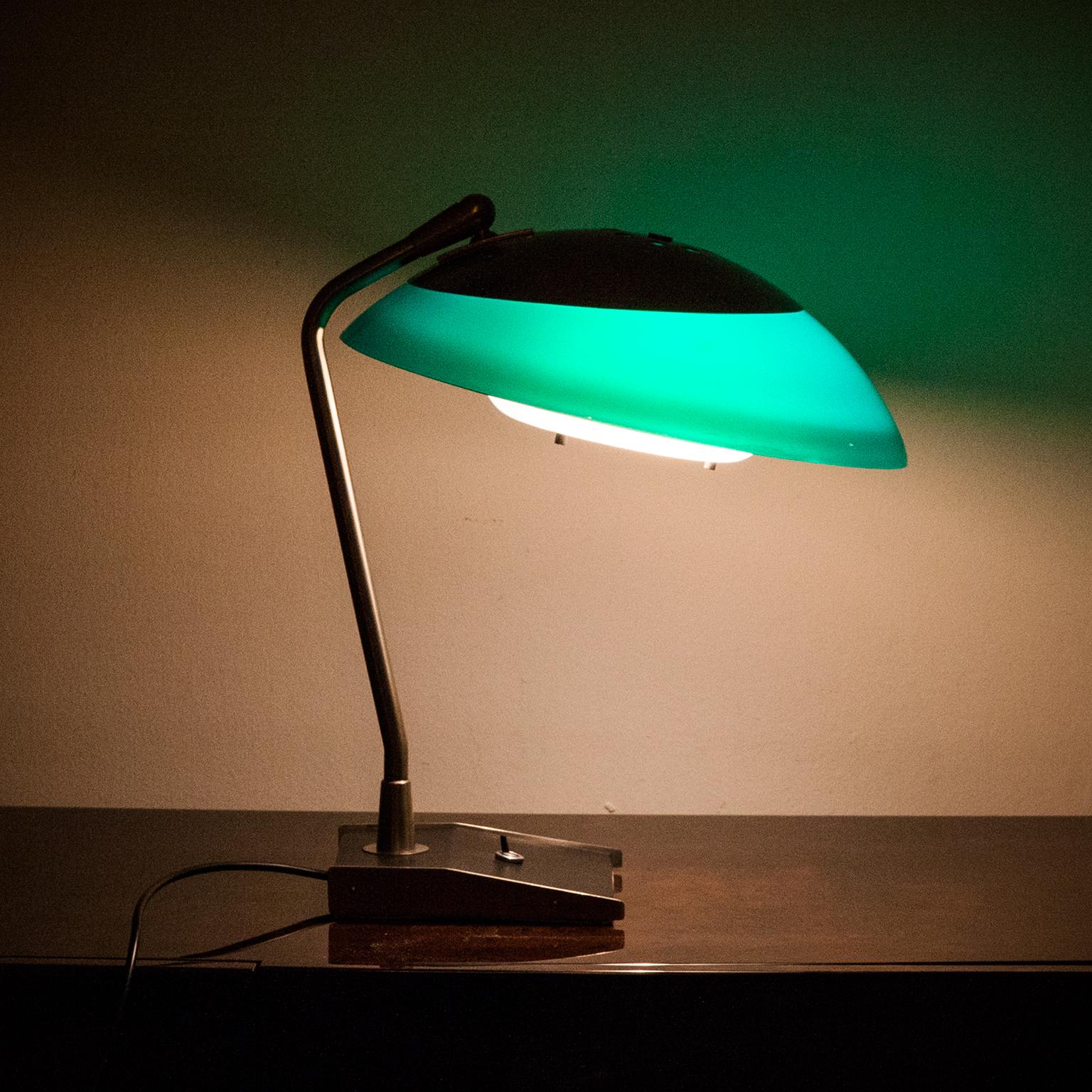 Stilnovo Green Perspex Table Lamp Italy 1960s 4