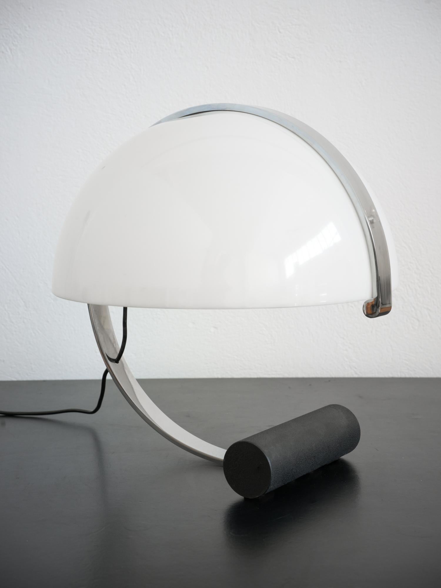 Space Age Stilnovo half sphere table lamp for Artimeta For Sale