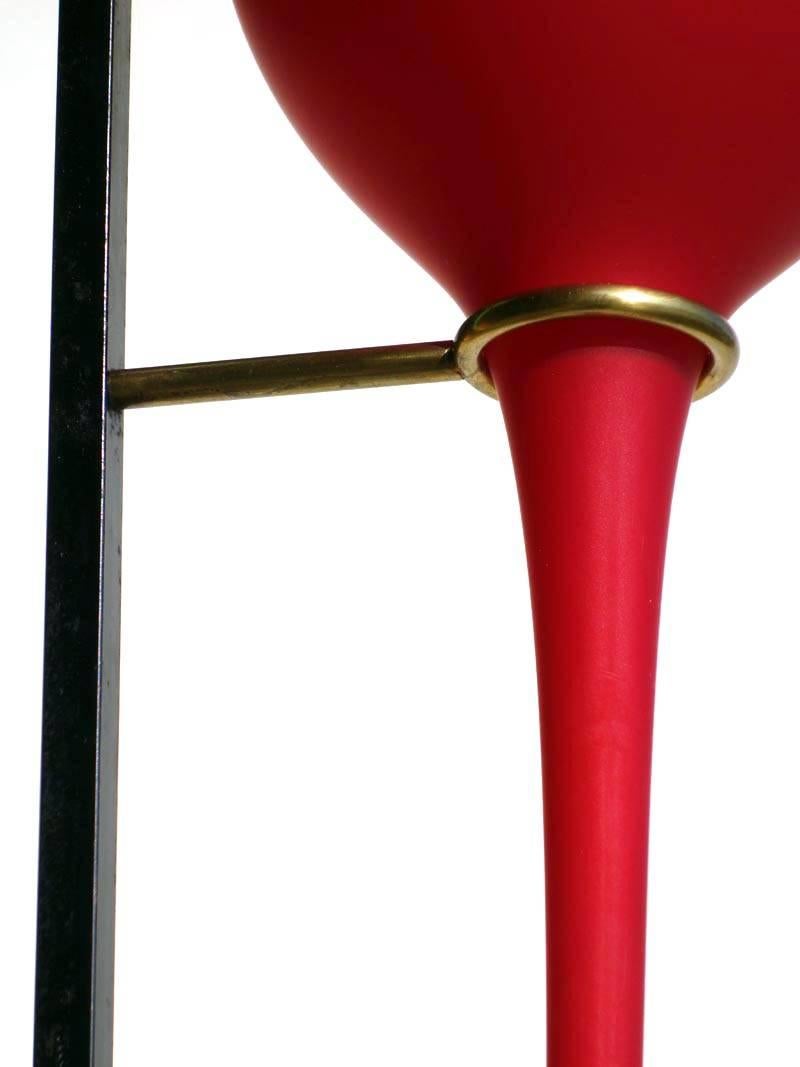 Stilnovo-Stehlampe aus rot-grünem Glas, italienisches Design, 1950er Jahre (Messing) im Angebot