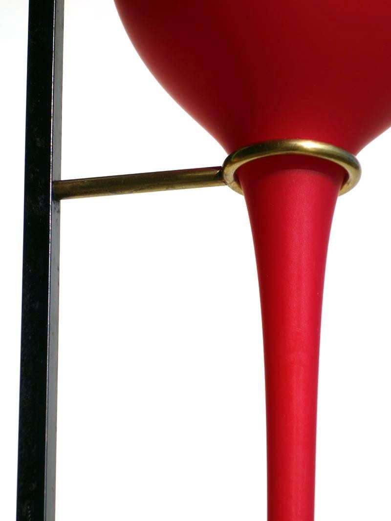 Brass Stilnovo Italian Design 1950s Midcentury Red Green Glass Floor Lamp For Sale