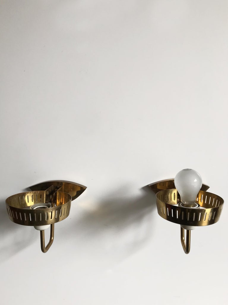 Stilnovo Italian Glass and Brass White Sconces Wall Lamps 1950s For Sale 14