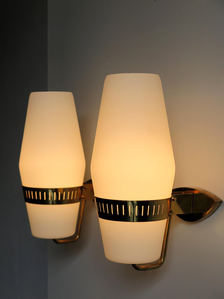 Mid-Century Modern Stilnovo Italian Glass and Brass White Sconces Wall Lamps 1950s For Sale