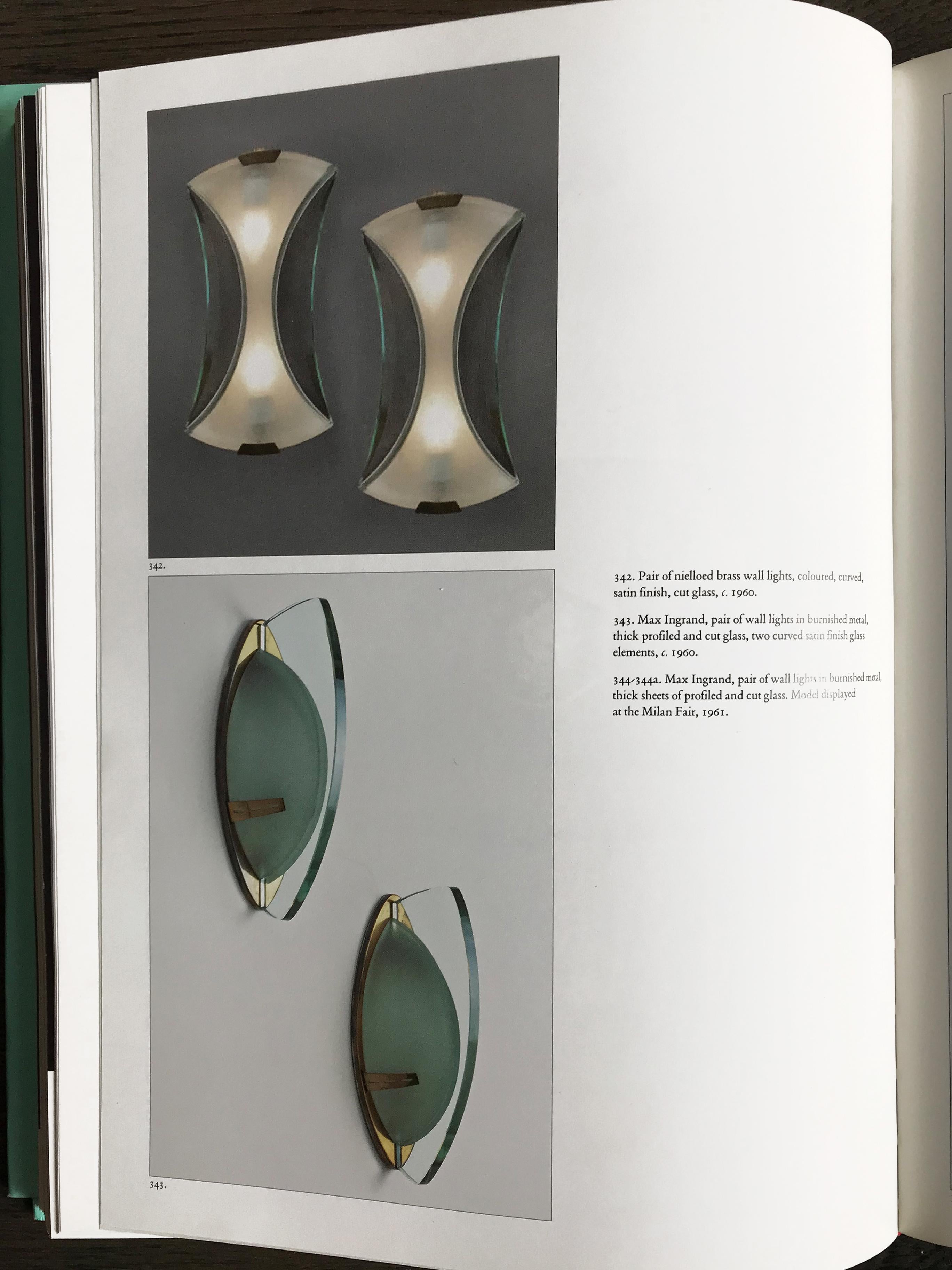 Stilnovo Italian Mid-Century Brass Glass Sconce Wall Lamp, 1960s In Good Condition In Reggio Emilia, IT