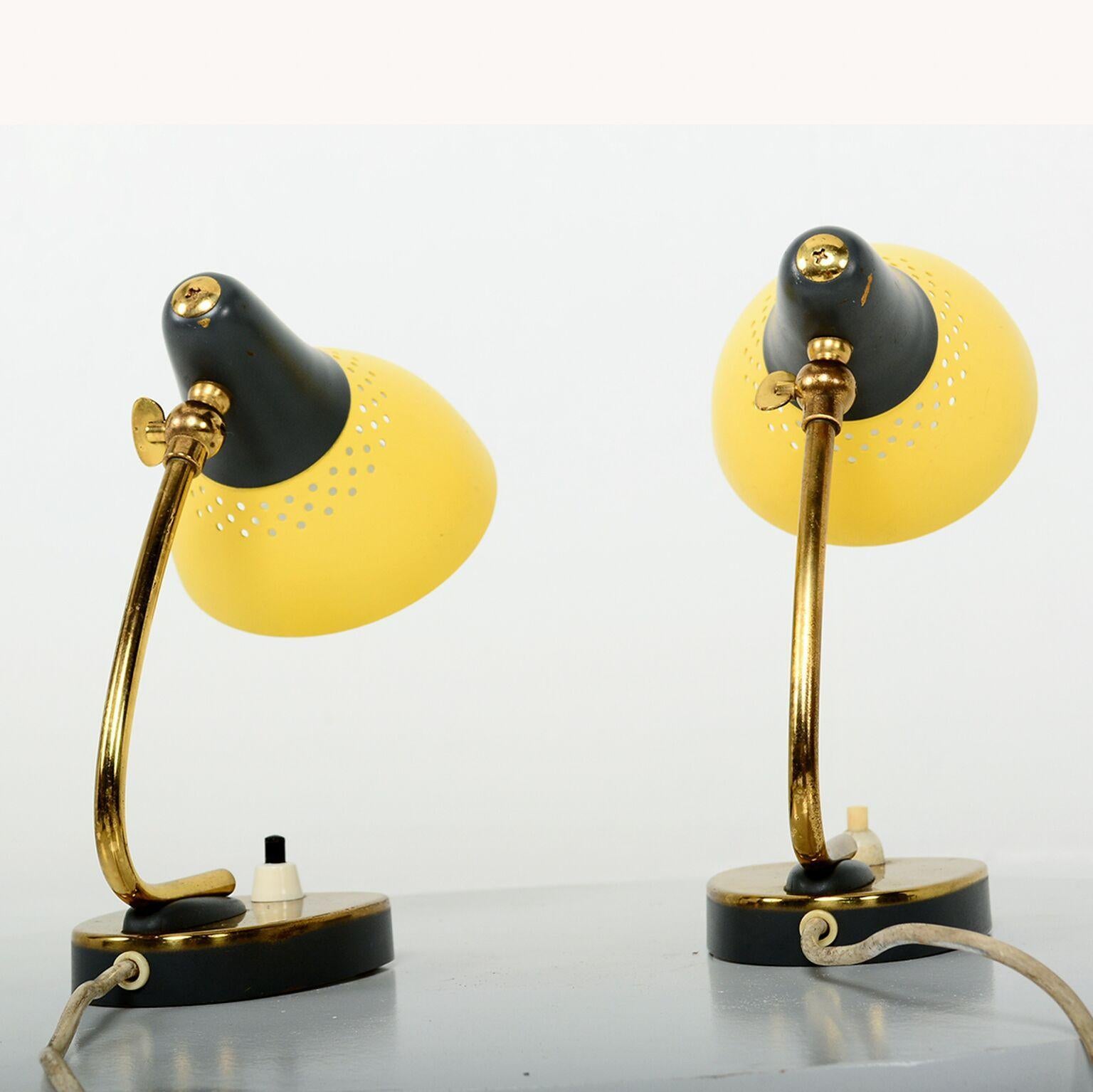 Brass Stilnovo Italian Mid-Century Modern Pair of Table Lamps Sassy Sculptural Shape