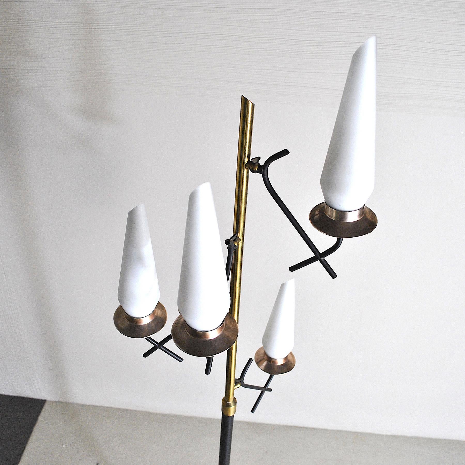 Stilnovo lampadaire italien mi-siècle moderne, années 50 en vente 3