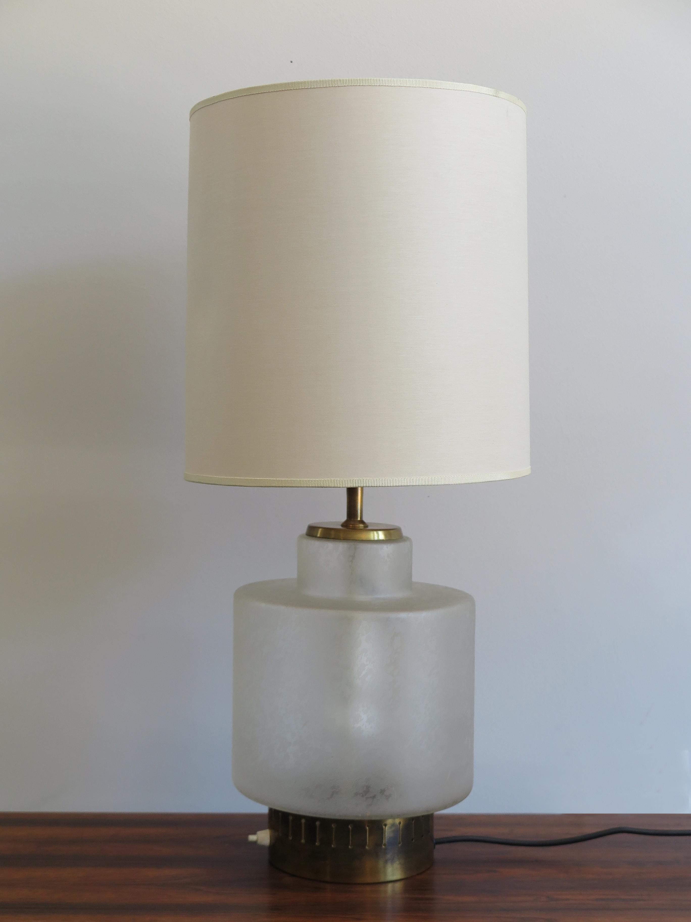 Stilnovo Italian Mid-Century Modern Glass Table Lampshade, 1950s In Good Condition In Reggio Emilia, IT