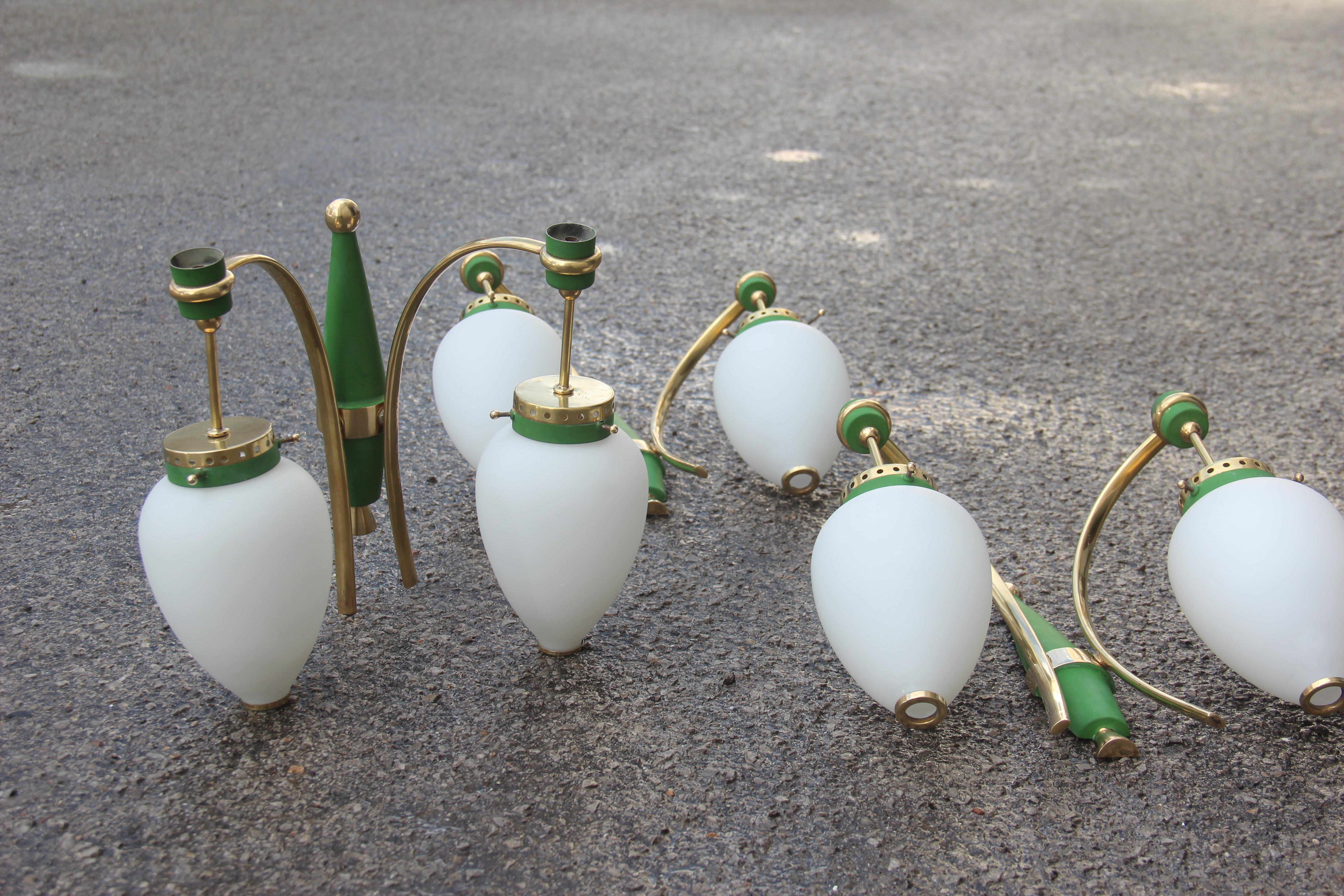 Stilnovo Style White Glass Green and Golden Brass Italian Sconces, 1958 For Sale 10