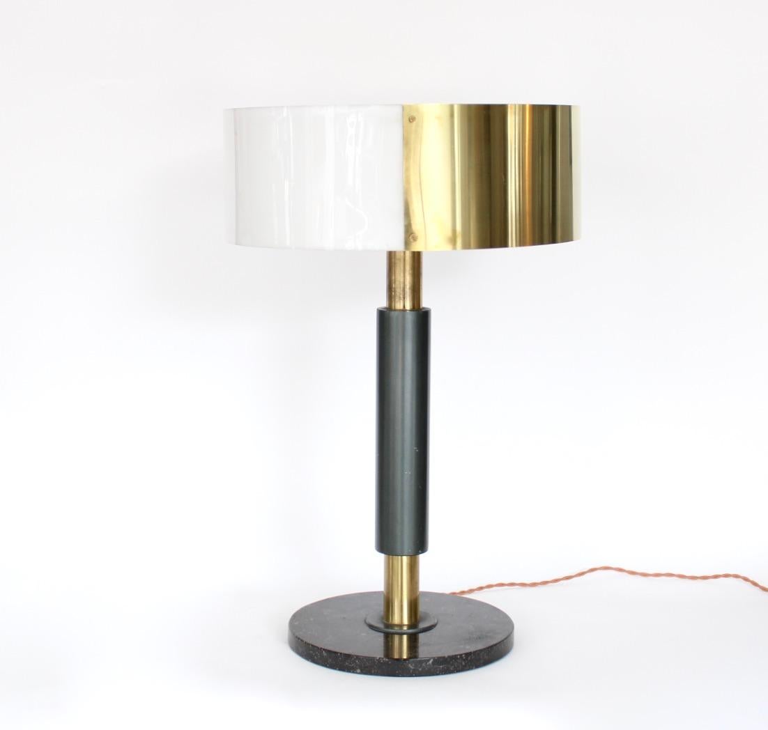 Stilnovo Italian Table Lamp Brass and Perspex Shade on Marble Base  For Sale 2