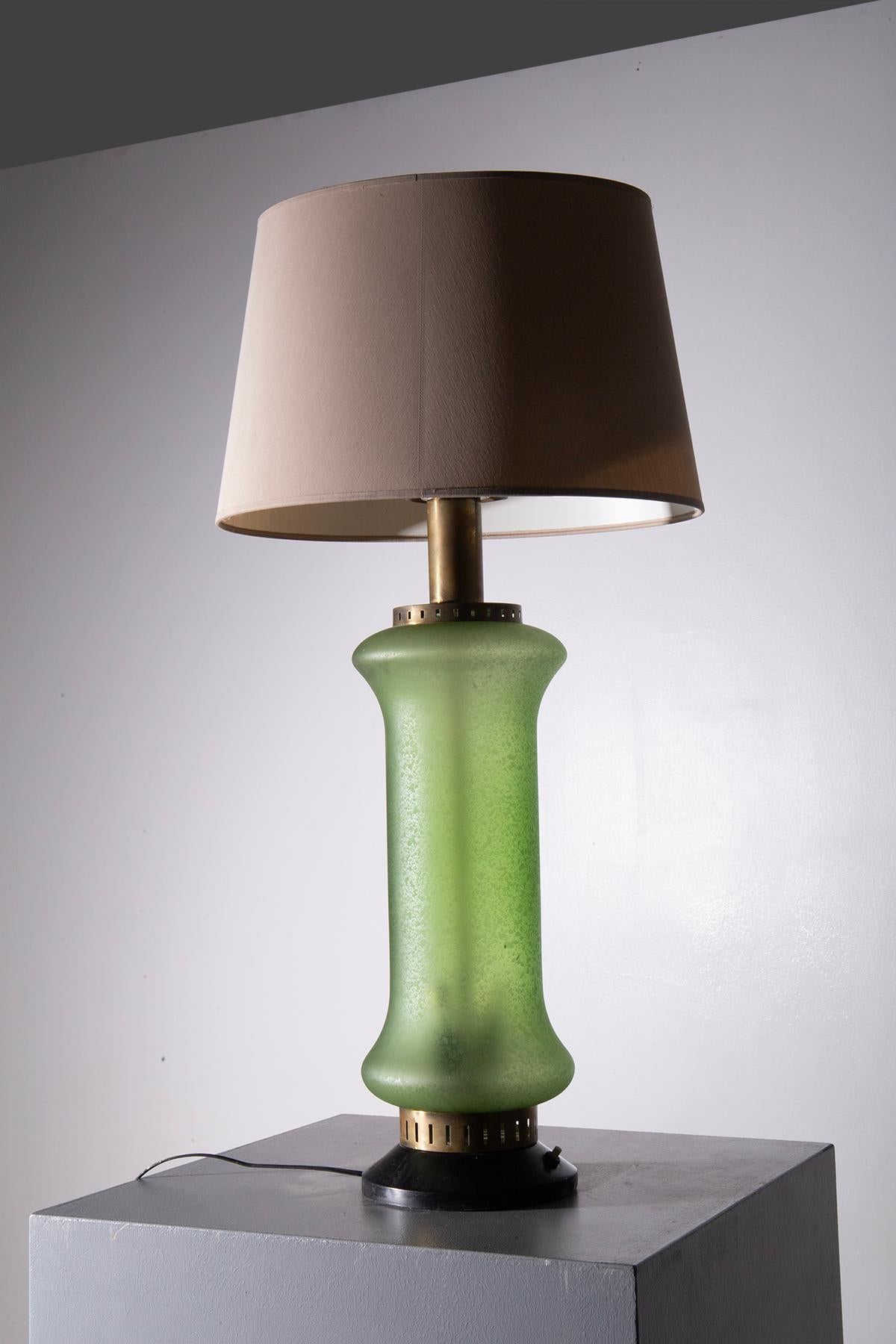 Italian Stilnovo italian table lamp in green glass For Sale