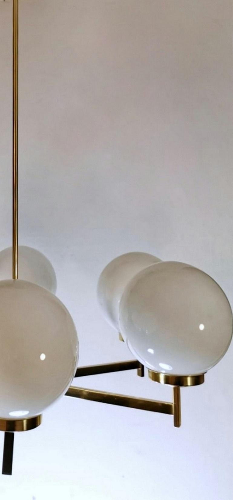 Stilnovo Italian Vintage Brass Chandelier Opaline Glass Spheres For Sale 11