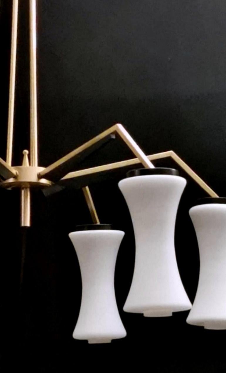 20th Century Stilnovo Style Italian Vintage Chandelier in Brass, Opaline Glass and Wood