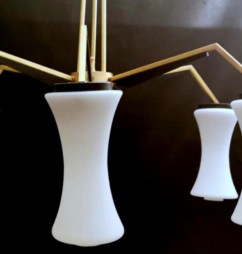 Stilnovo Style Italian Vintage Chandelier in Brass, Opaline Glass and Wood 3