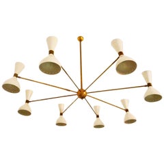 Stilnovo lustre moderniste en forme de lune ivoire à huit bras et seize lumières