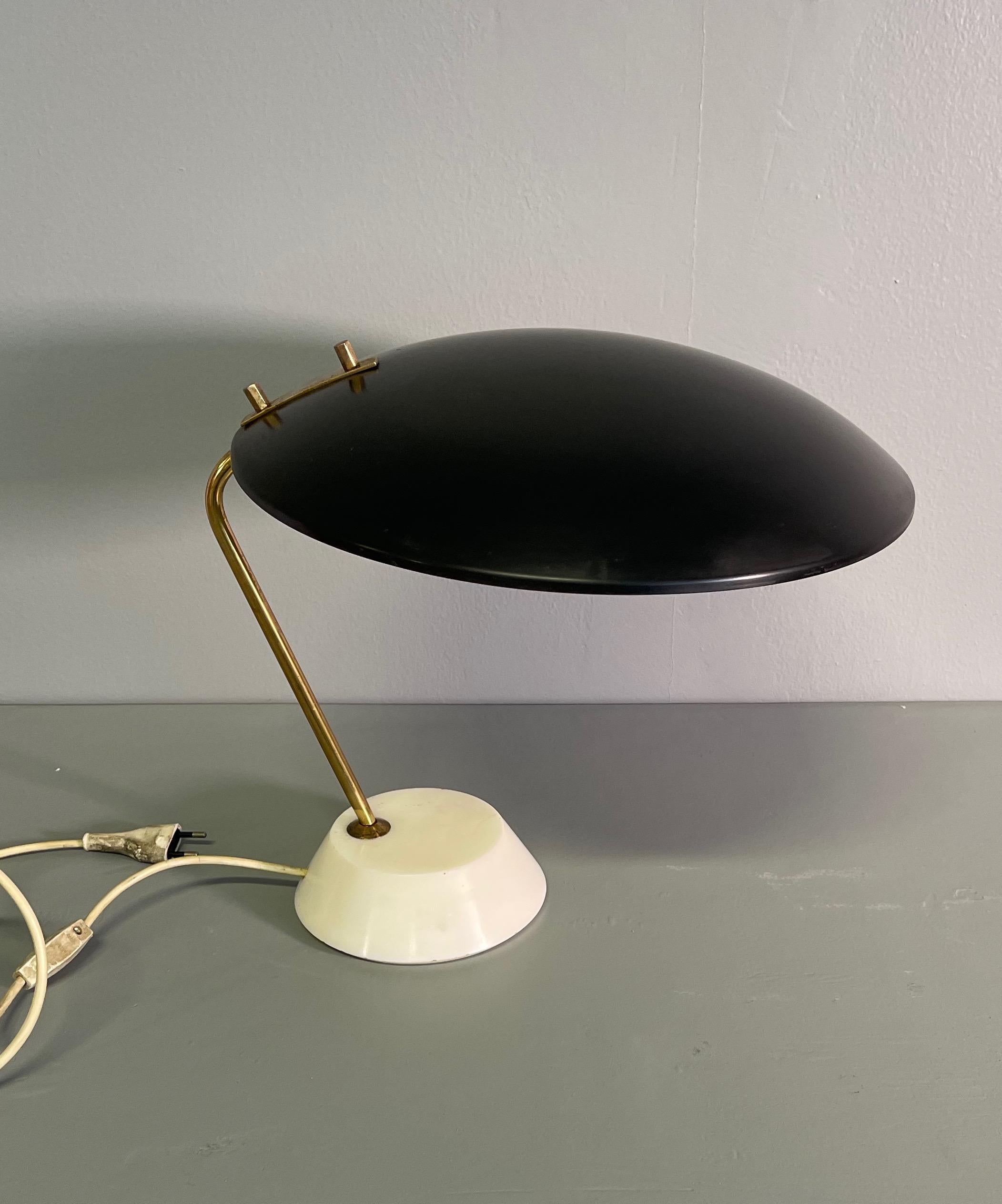 Rare Stilnovo Bruno Gatta, model 8023 desk lamp, in marble, brass and black lacquered metal, publisher's label, 1960s.