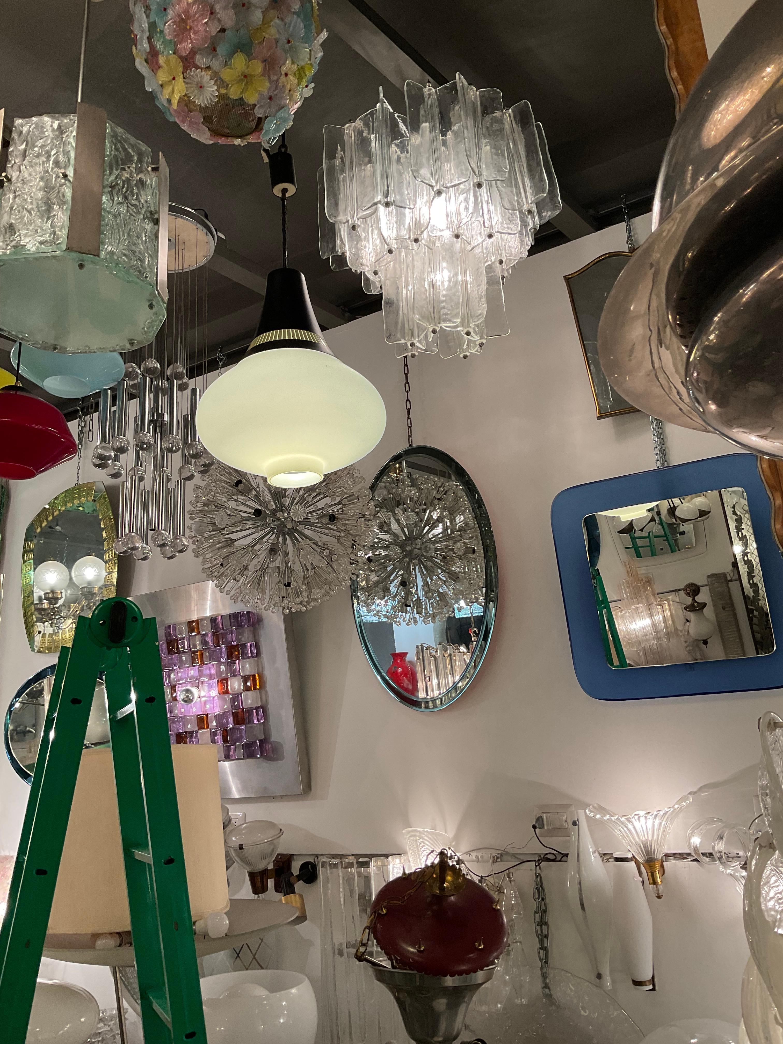 STILNOVO - 60's chandelier - 3 stratus opaline glass - Made in ITALI For Sale 4