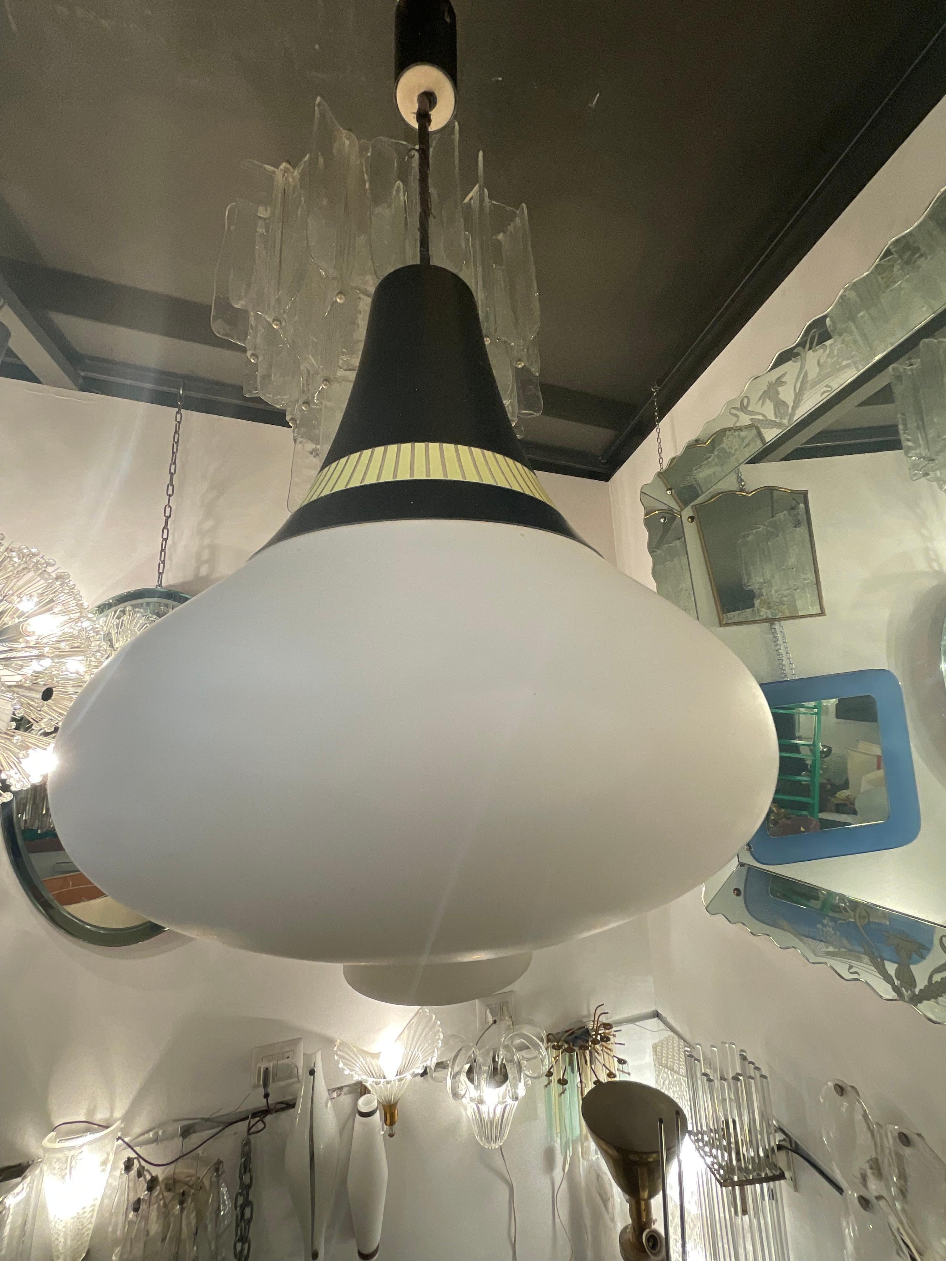 Italian STILNOVO - 60's chandelier - 3 stratus opaline glass - Made in ITALI For Sale