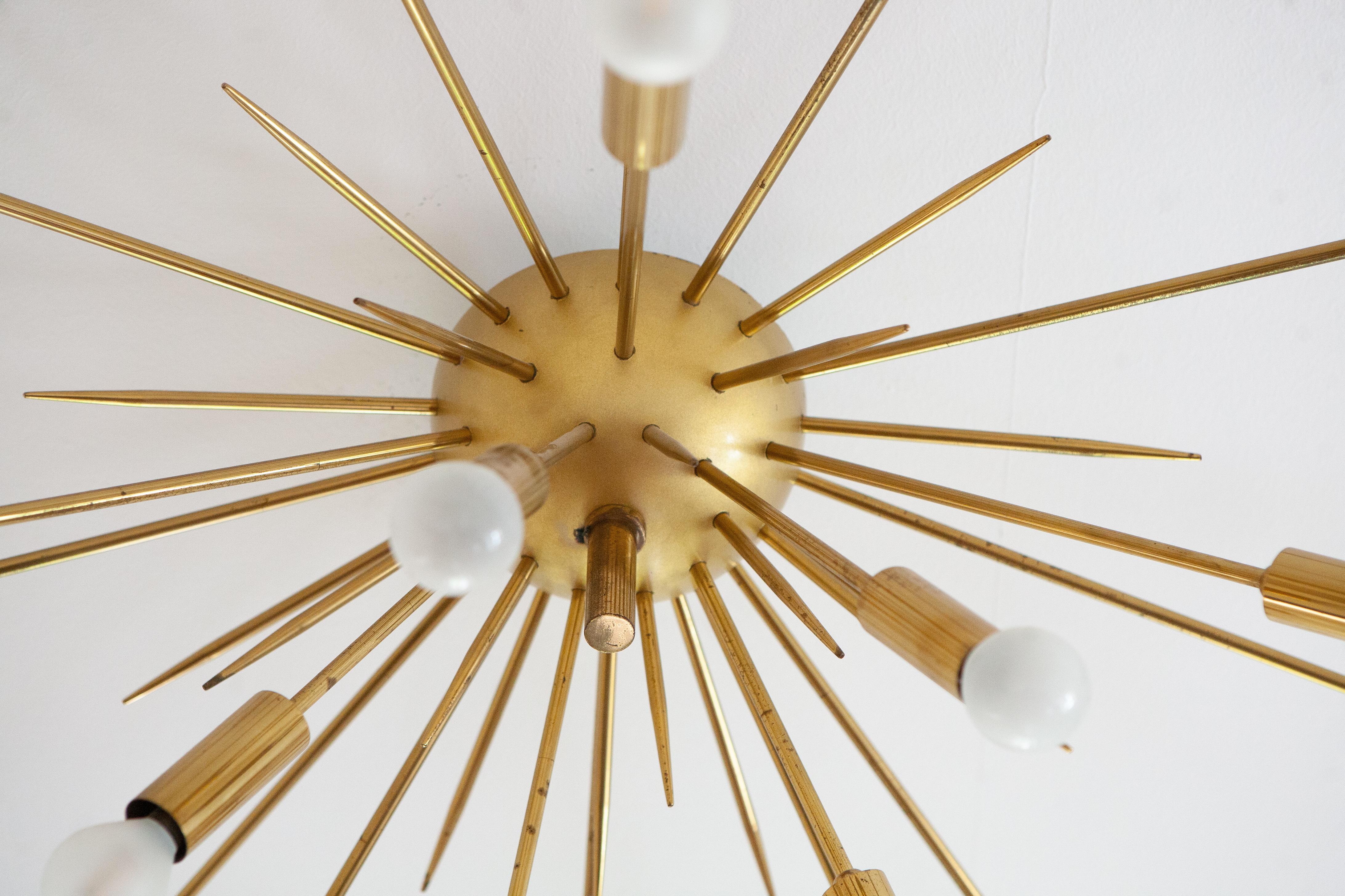 Stilnovo - Lampadario Sputnik in ottone a 19 luci - anni '50 For Sale 1