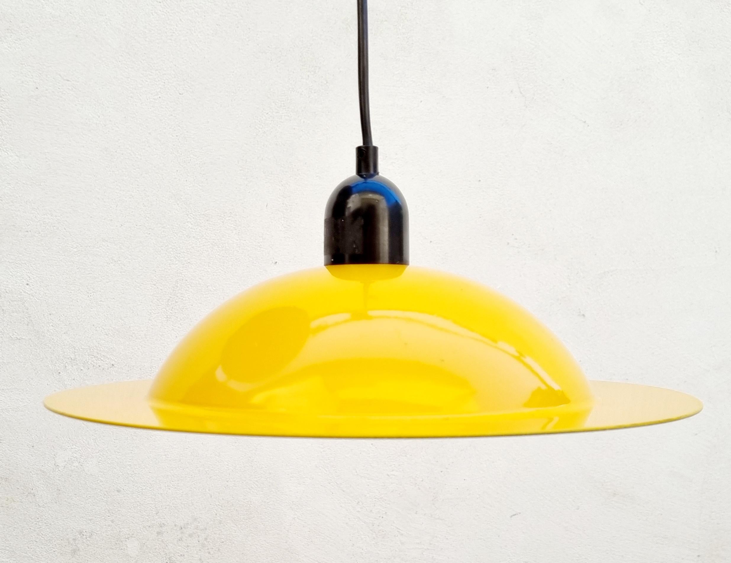 Lampes à suspension Stilnovo Lampiatta par Jonathan De Pas & Donato D'Urbino, Italie années 70 en vente 2