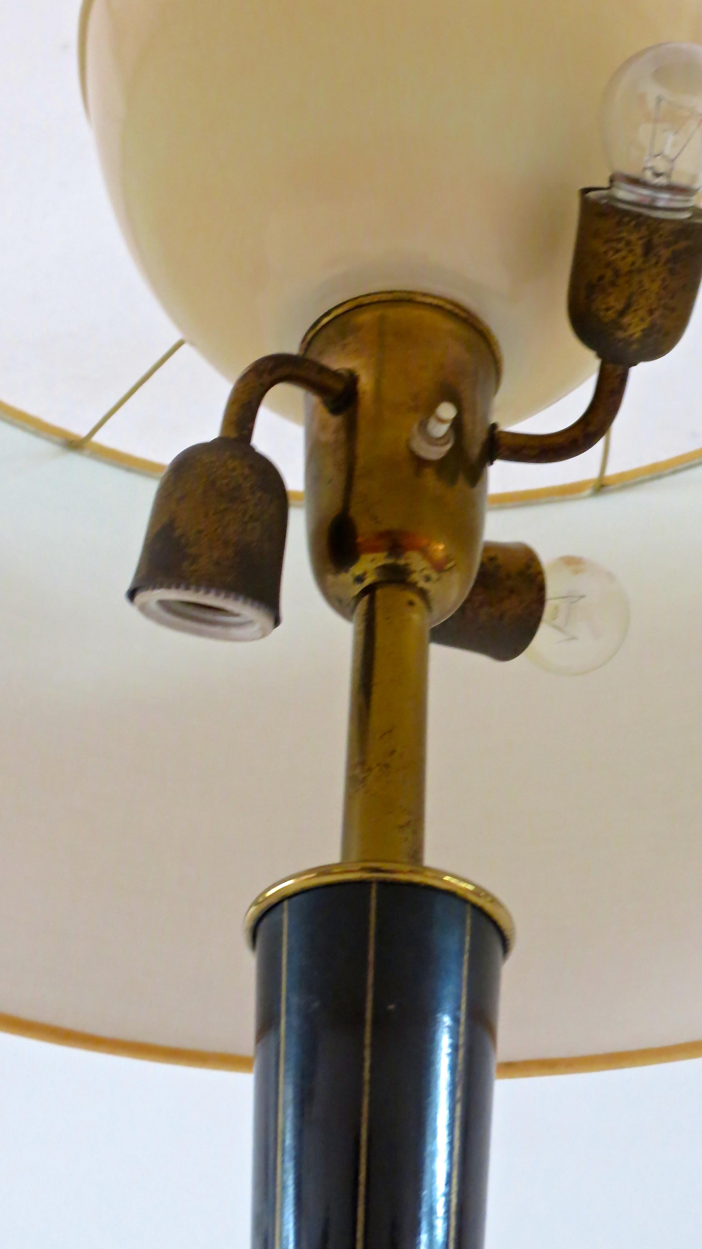 Italian Stilnovo Mahogany and Brass Floor Lamp, 1950