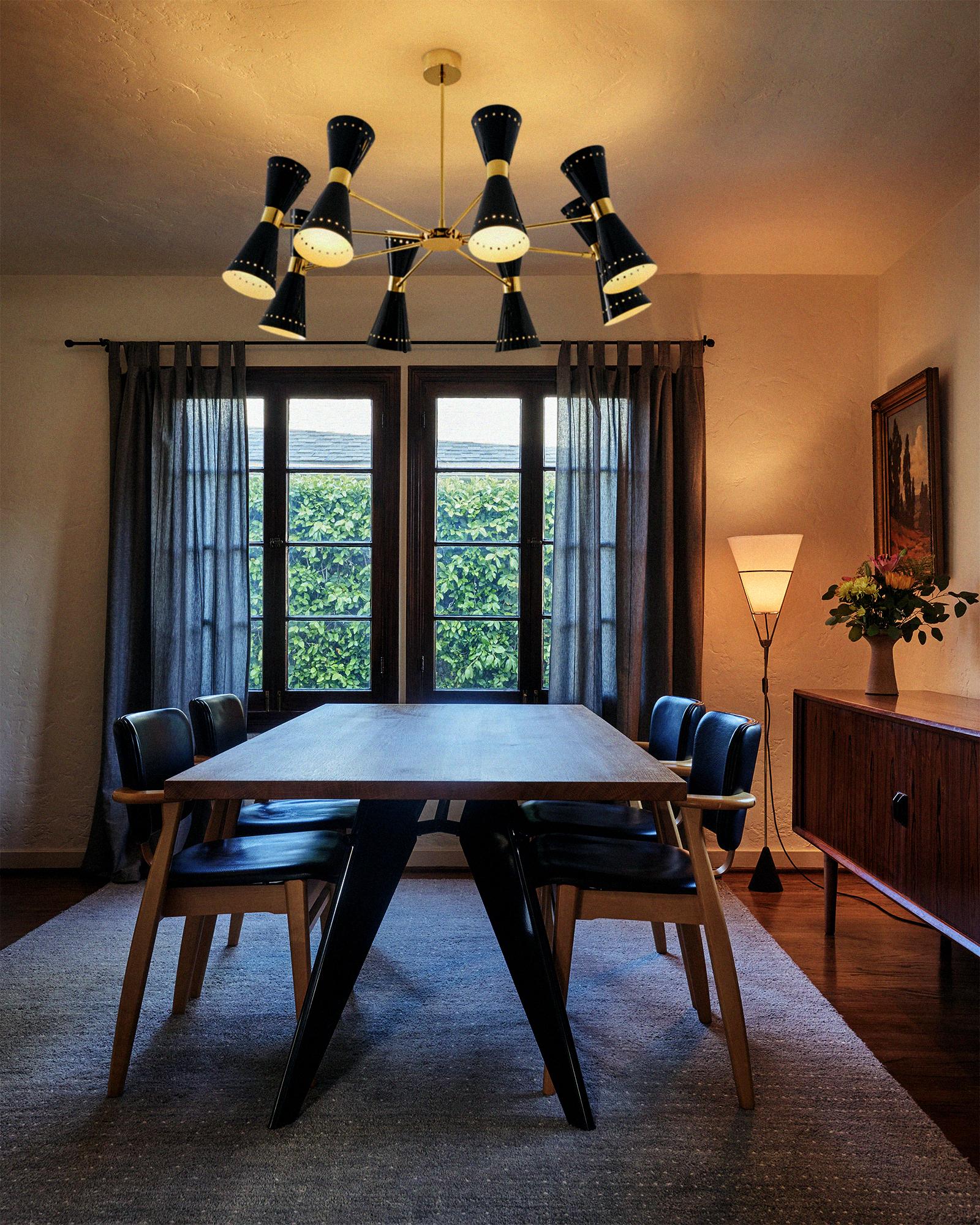 Stilnovo 'Megafono' 6-Arm Chandelier in Black and Brass For Sale 1