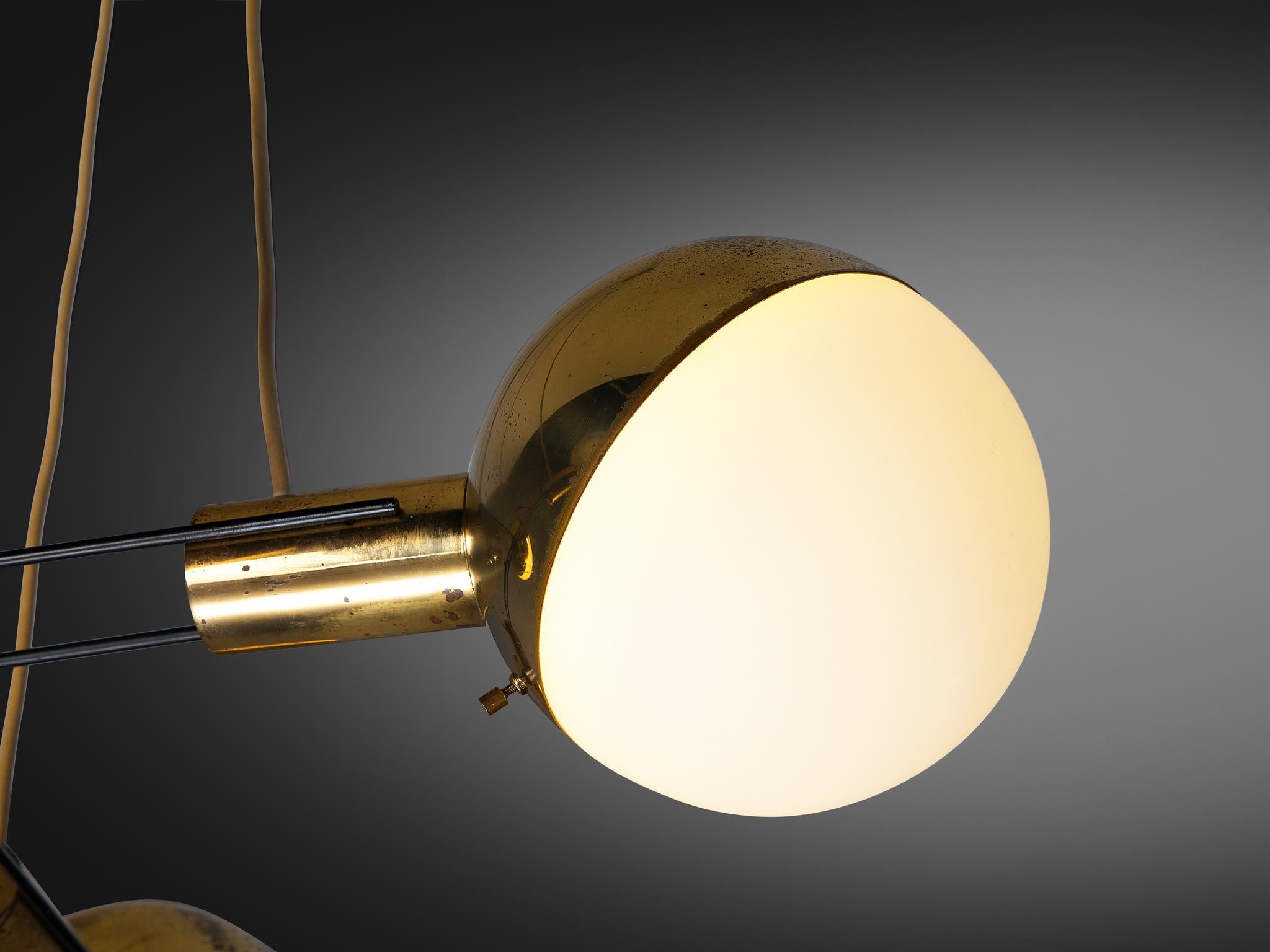 Italian Stilnovo Mid-century Chandelier in Brass and Glass For Sale