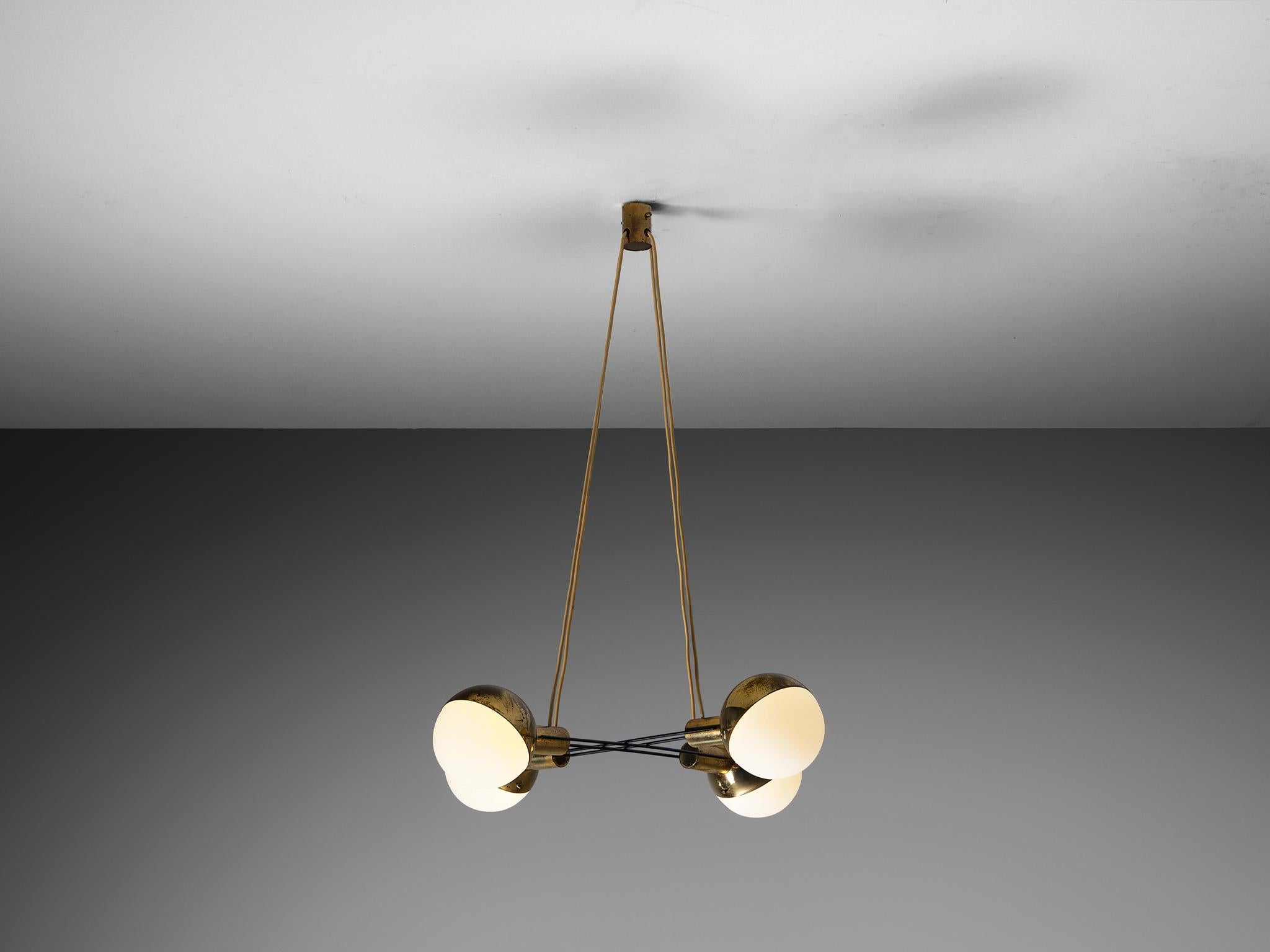 Stilnovo Mid-century Chandelier in Brass and Glass For Sale 1