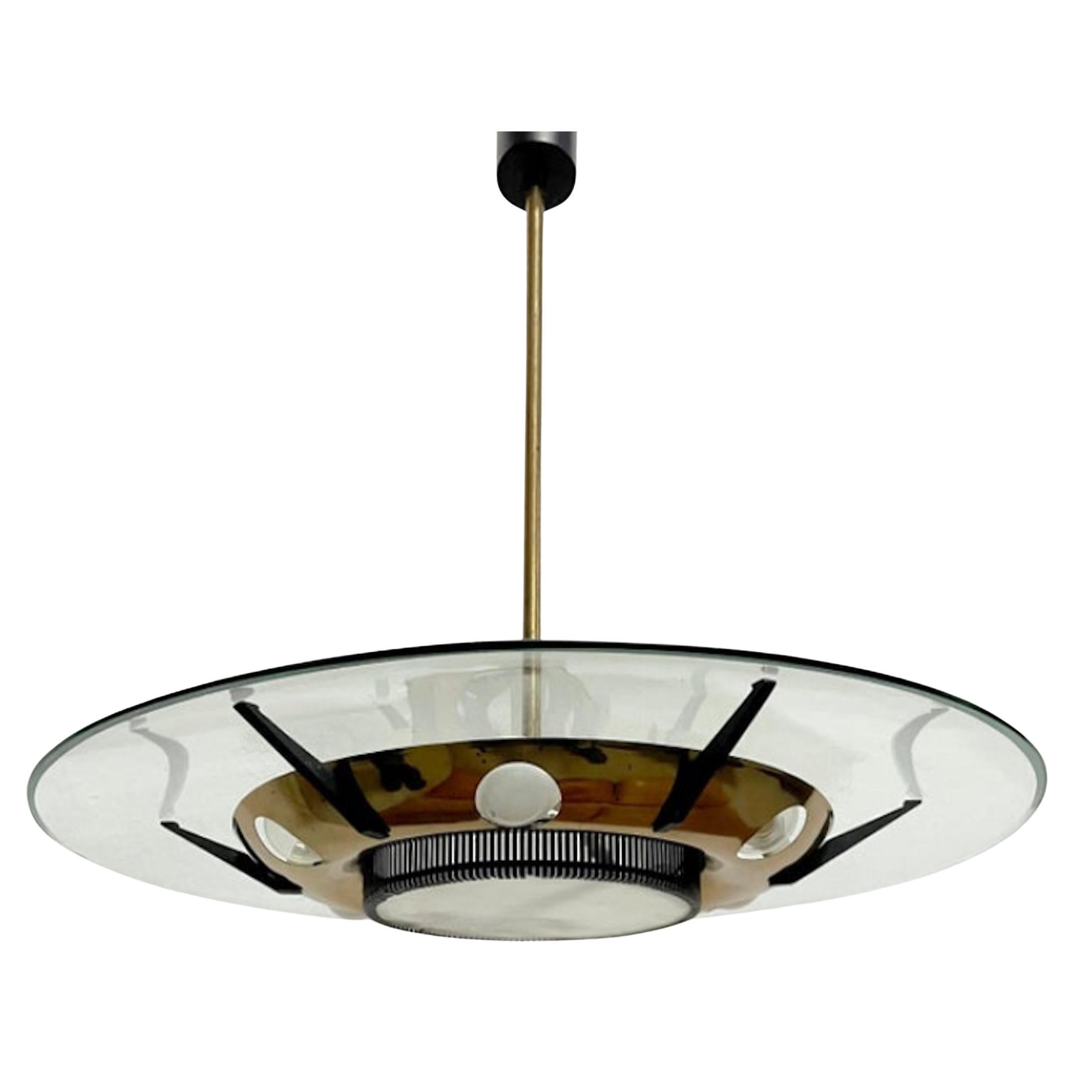 Lampadario di metà secolo in vetro e ottone di Stilnovo, Italia, anni '50 in vendita