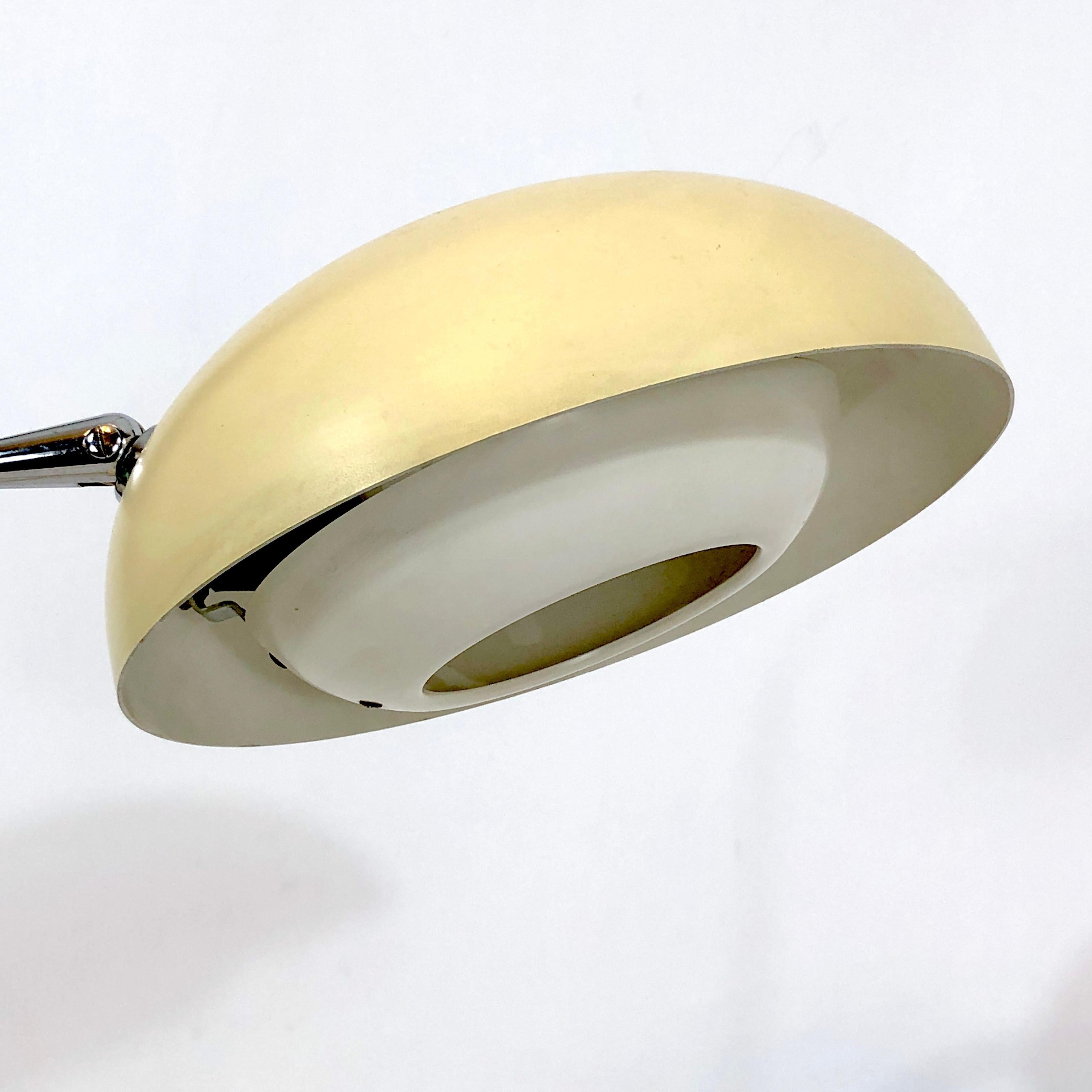 20th Century Stilnovo, Mid-Century Lacquer and Chrome Articulated Desk Lamp For Sale