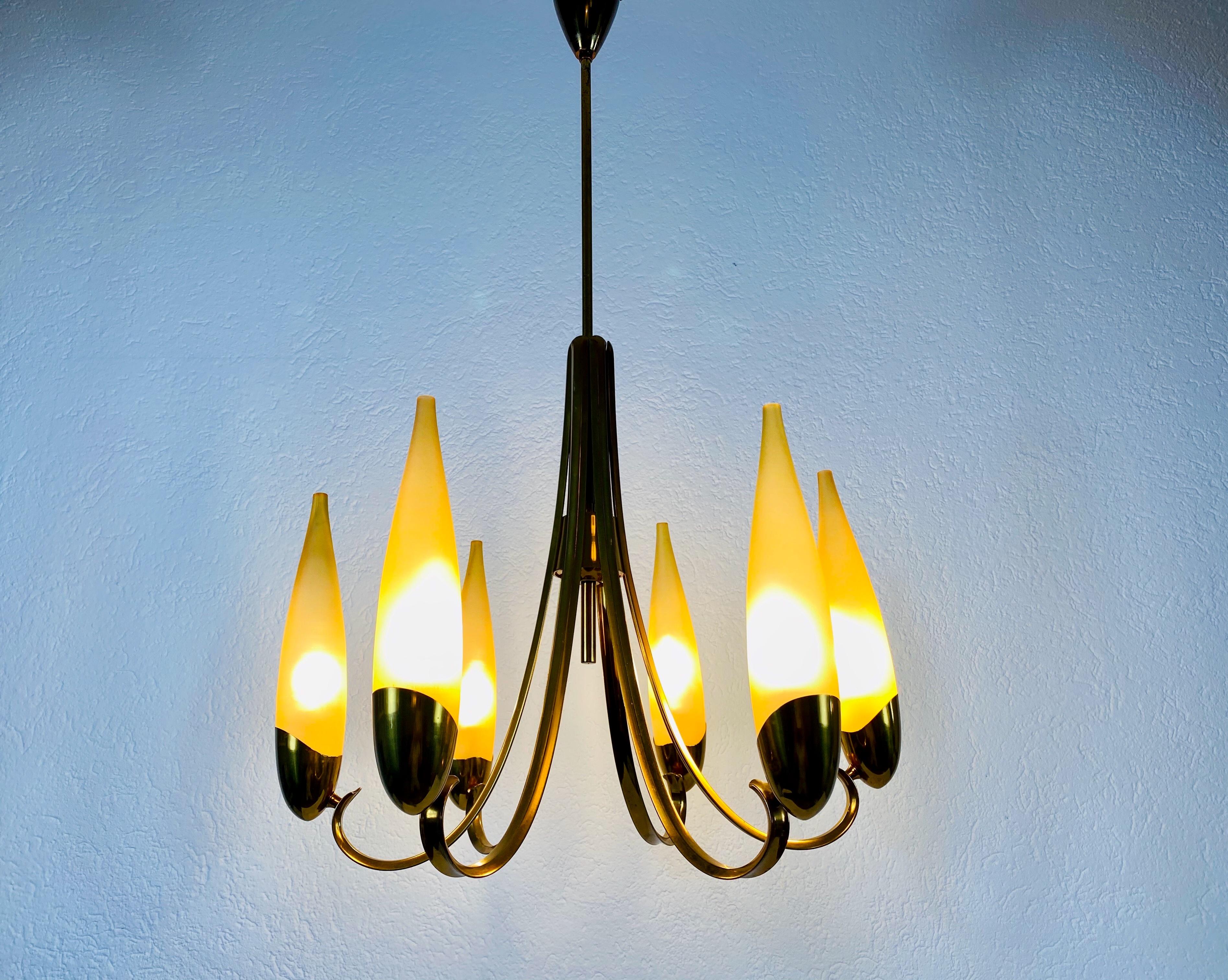 Mid-Century Modern Italian Brass and Glass Chandelier, 1960s 11