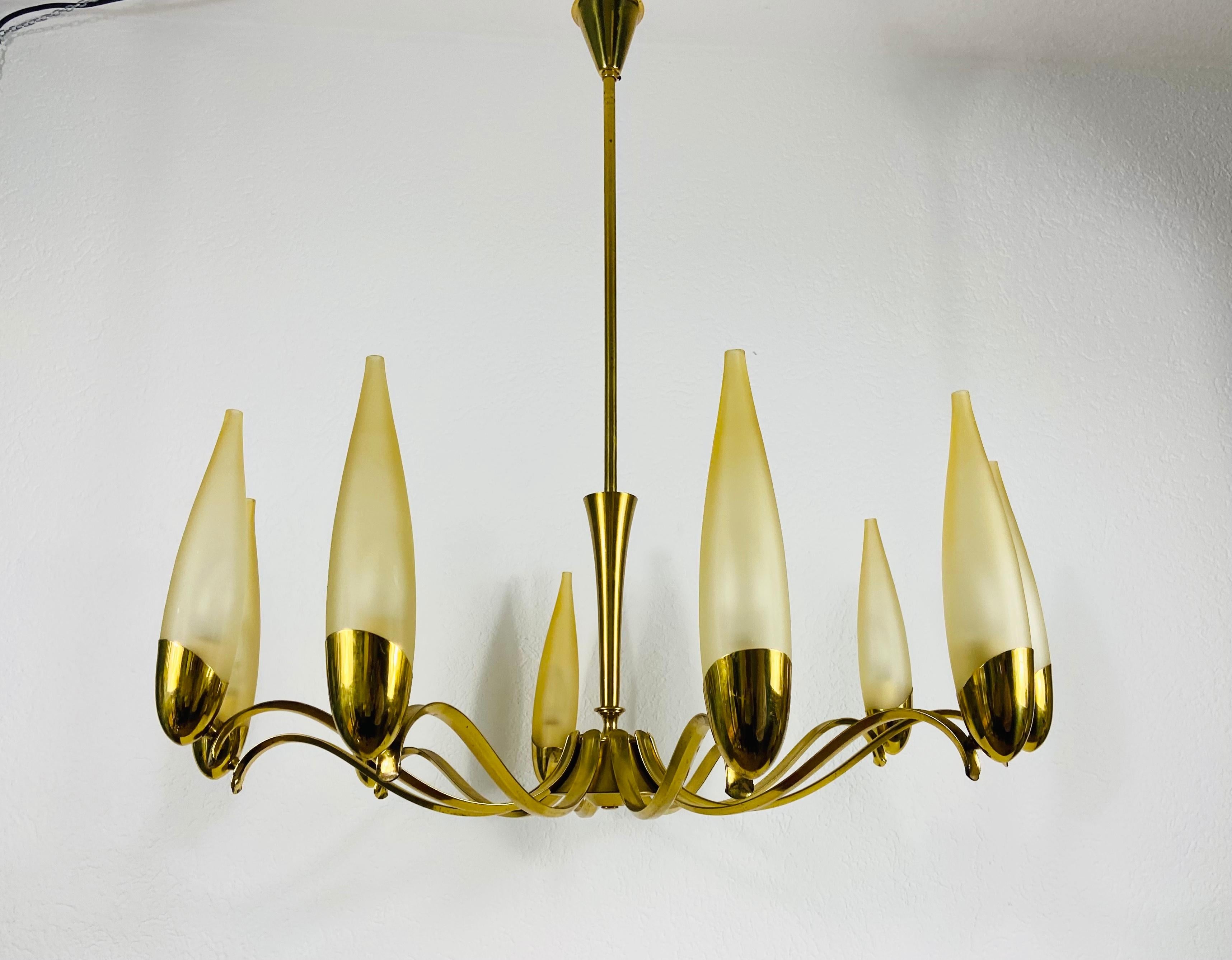 Mid-20th Century Mid-Century Modern Italian Brass and Glass Chandelier, 1960s For Sale