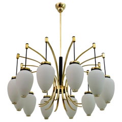 Stilnovo Mid-Century Modern Italian Brass Opaline Glass 12-Light Chandelier, 50s