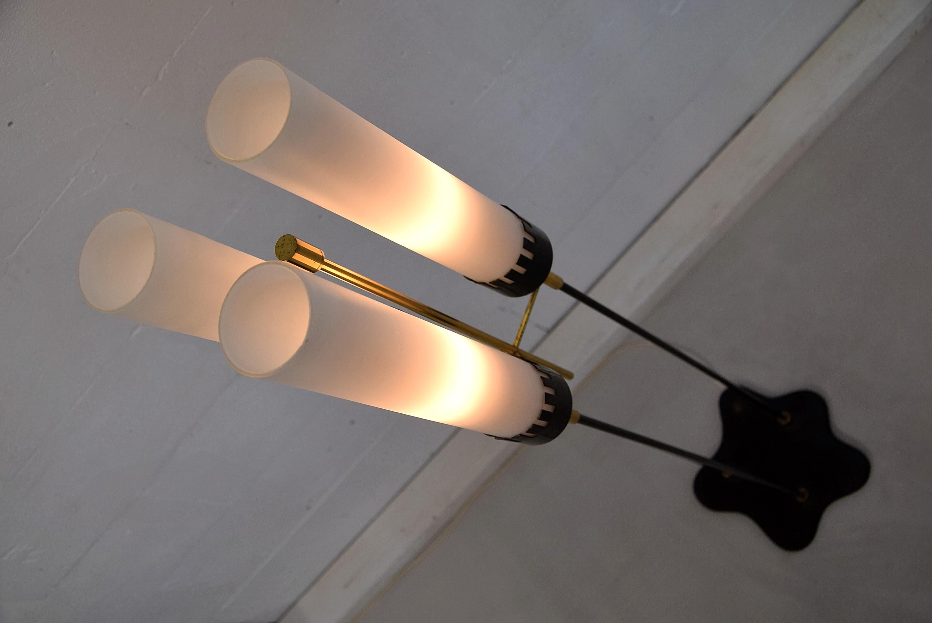 Stilnovo Mid-Century Modern Italian Floor Lamp For Sale 5