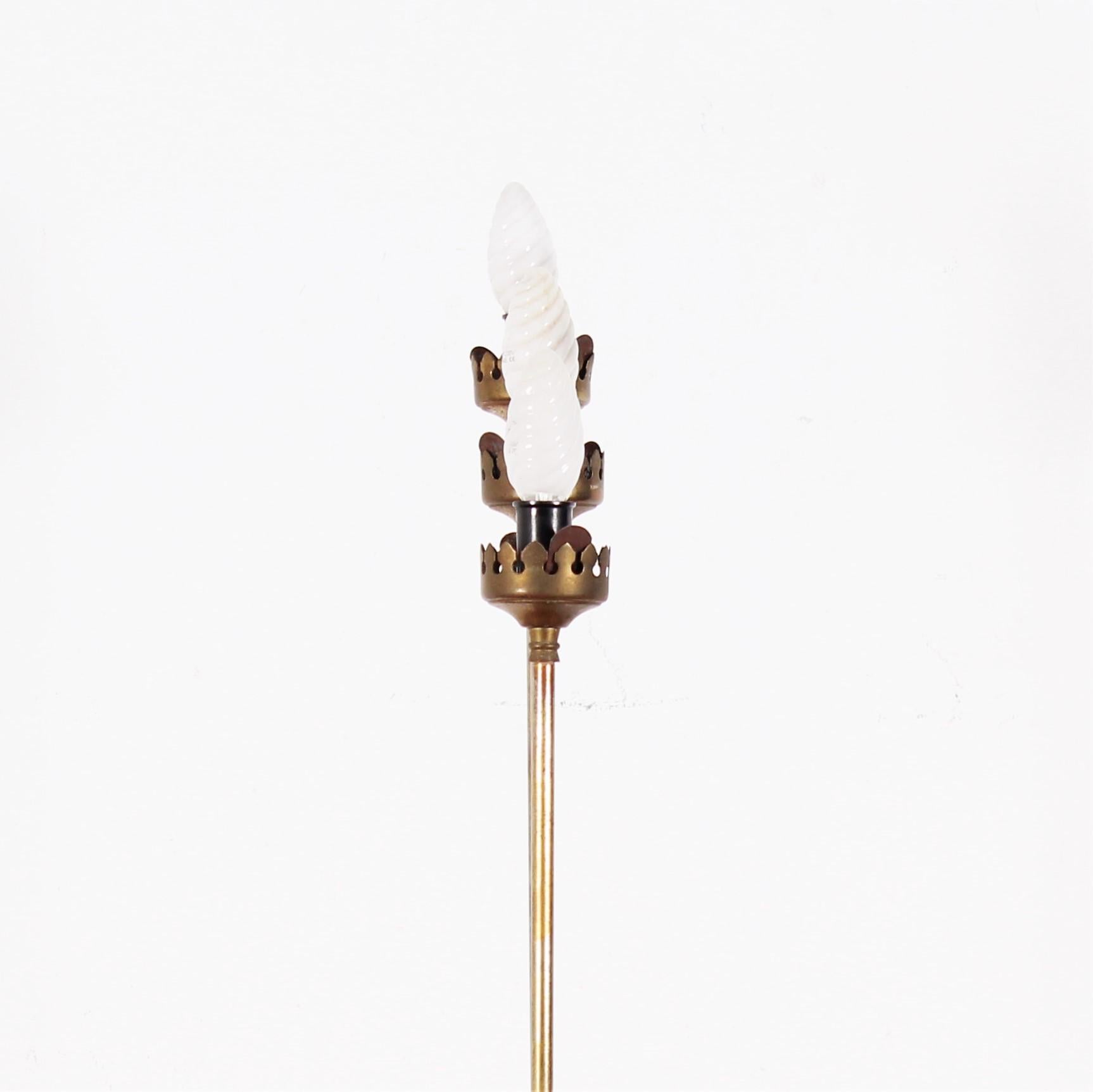 Stilnovo Midcentury White Opaline Glass and Brass Floor Lamp, 1960s, Italy 2