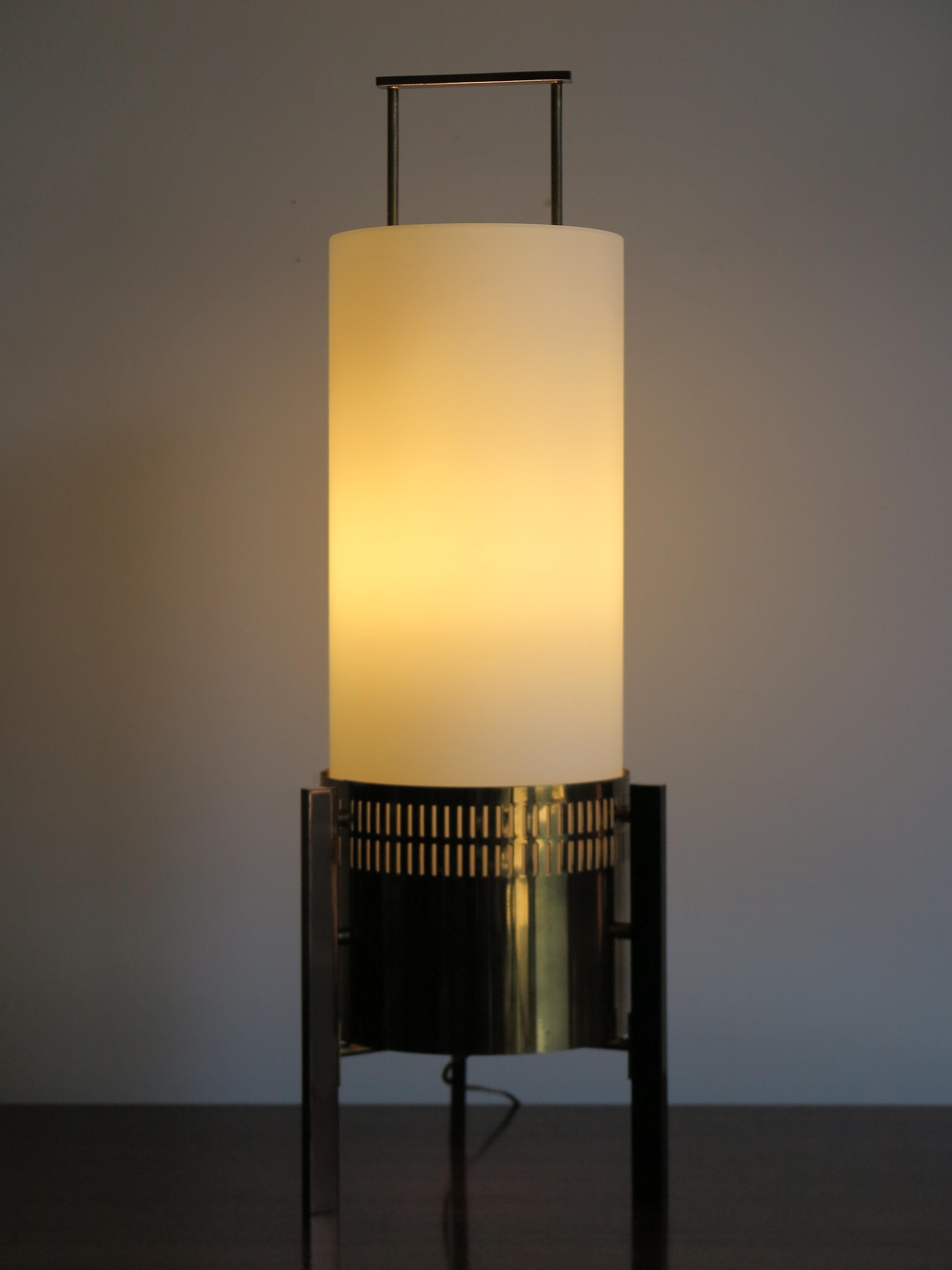 Stilnovo Midcentury Italian Brass Glass Table Lamp, Floor Lamp 1950s In Good Condition For Sale In Reggio Emilia, IT