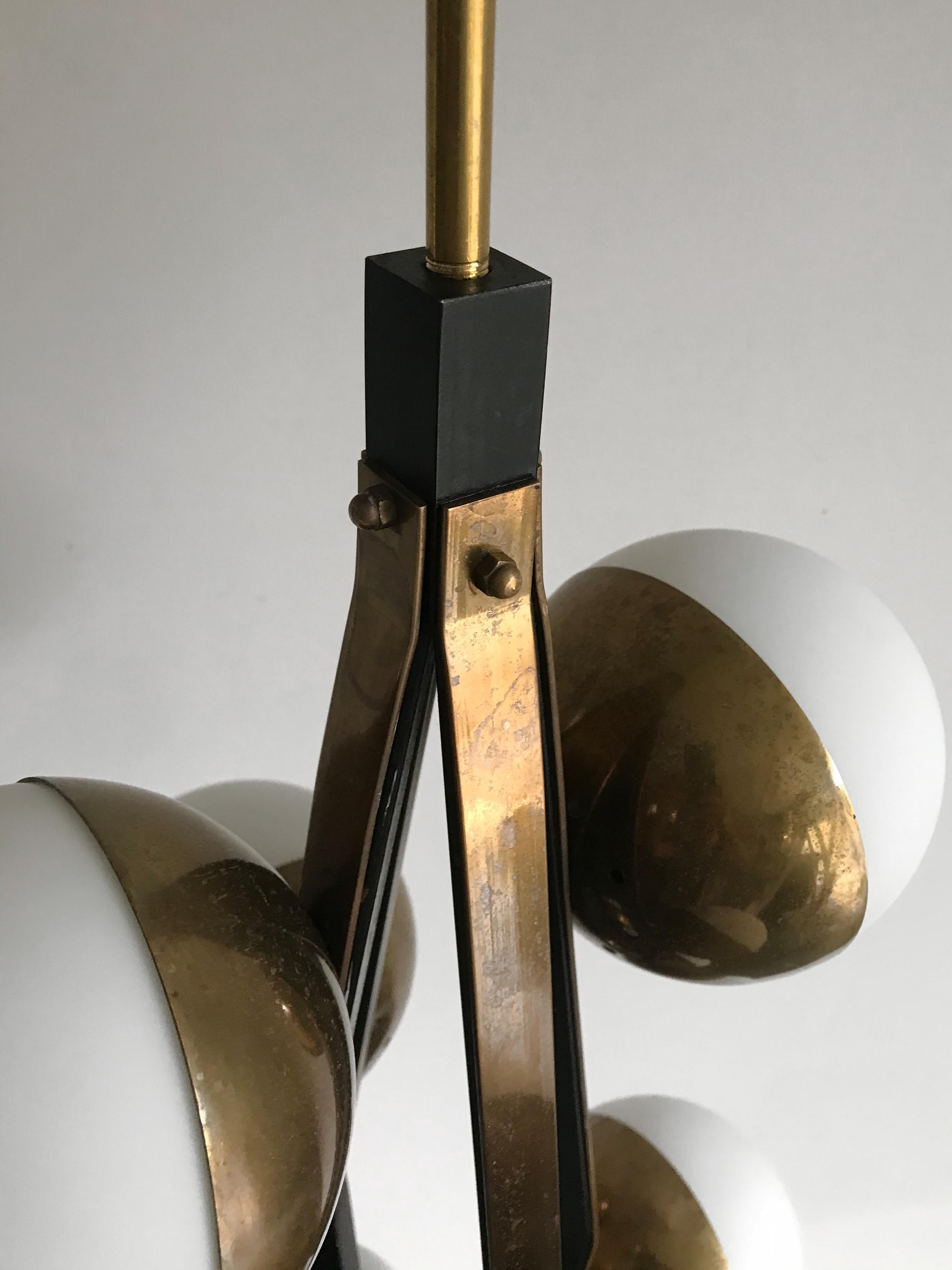 Stilnovo Midcentury Modern Design Italian Brass Glass Pendant Lamp, 1950s 8