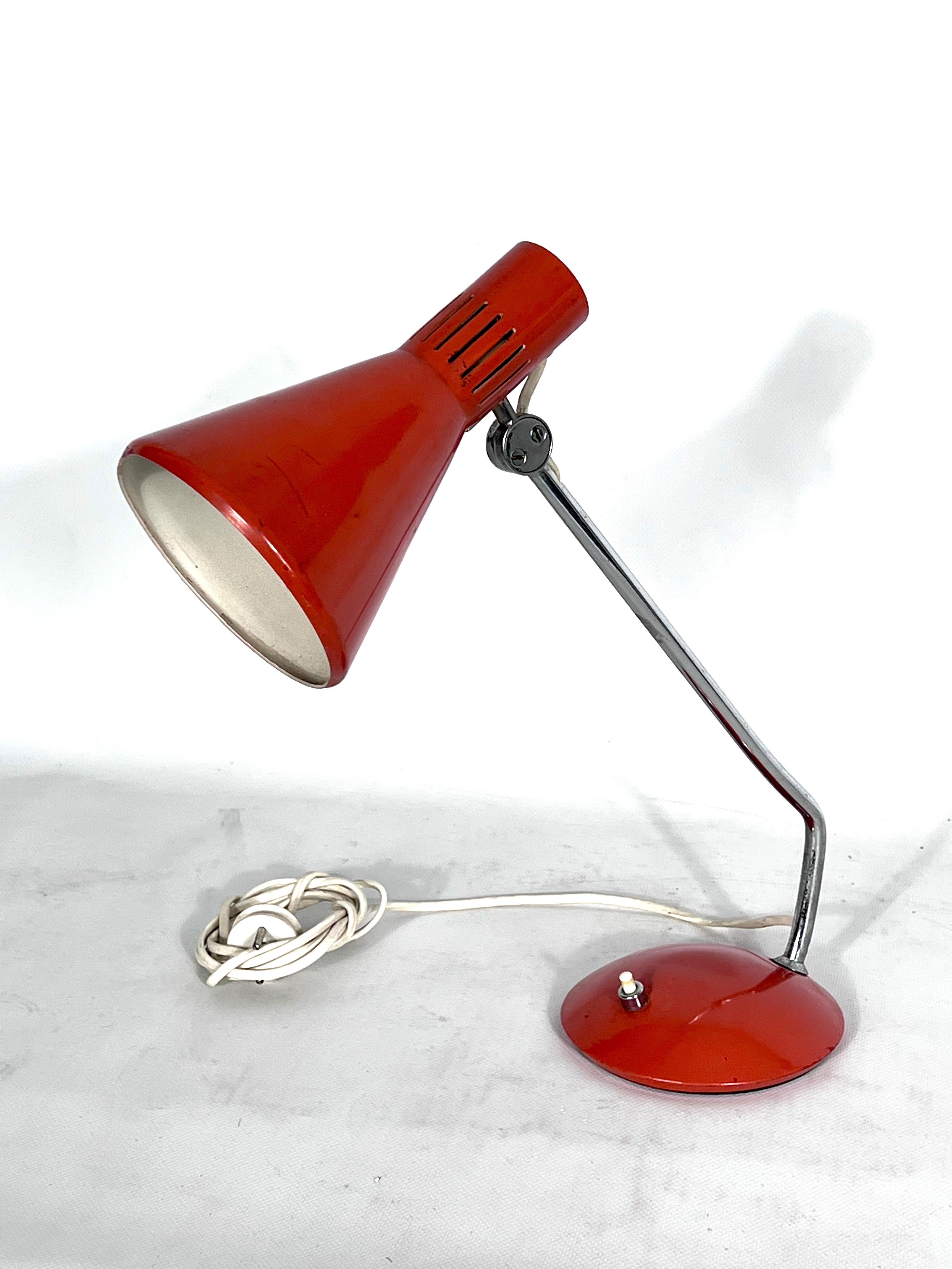 Italian Stilnovo Milano, Salmon Orange Table Lamp from 60s. Signed For Sale