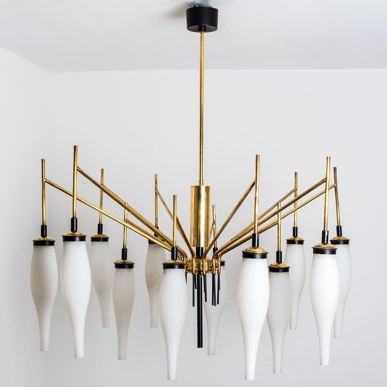 Stilnovo Milkglass and Brass Chandelier, Italy, 1960s For Sale 3